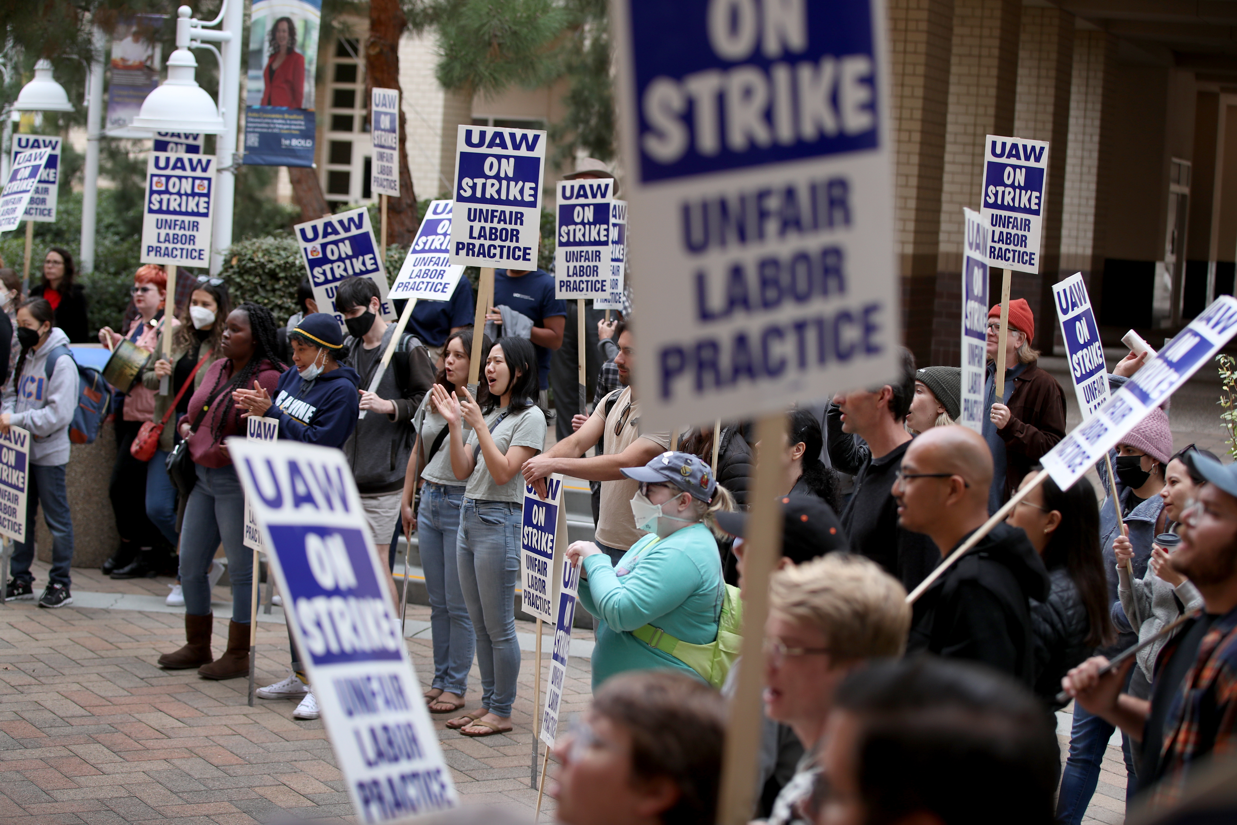 UC strike reaches pivotal time during finals week - Vimarsana News