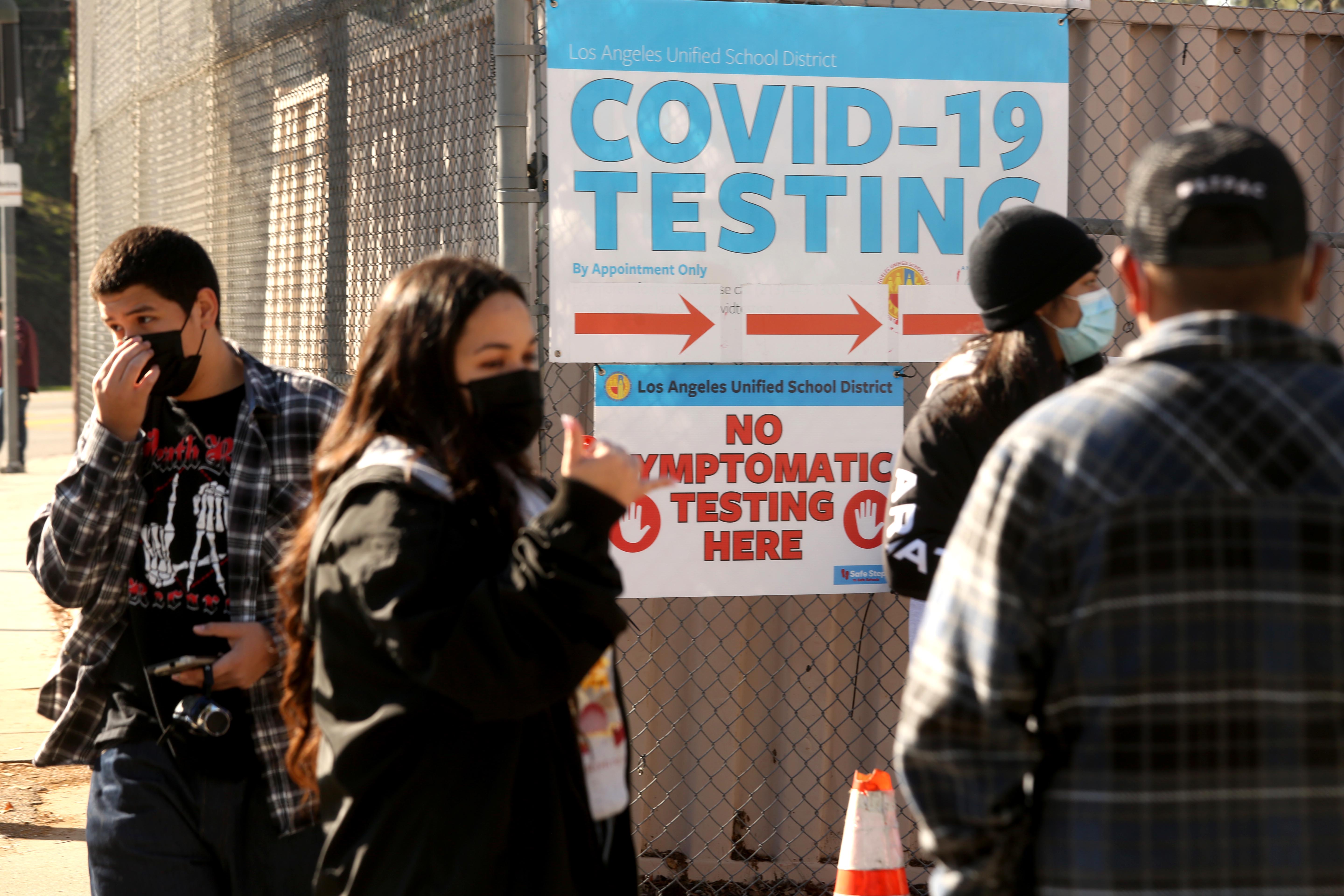 Even with Omicron, unvaccinated shouldn't try to get COVID - Vimarsana News