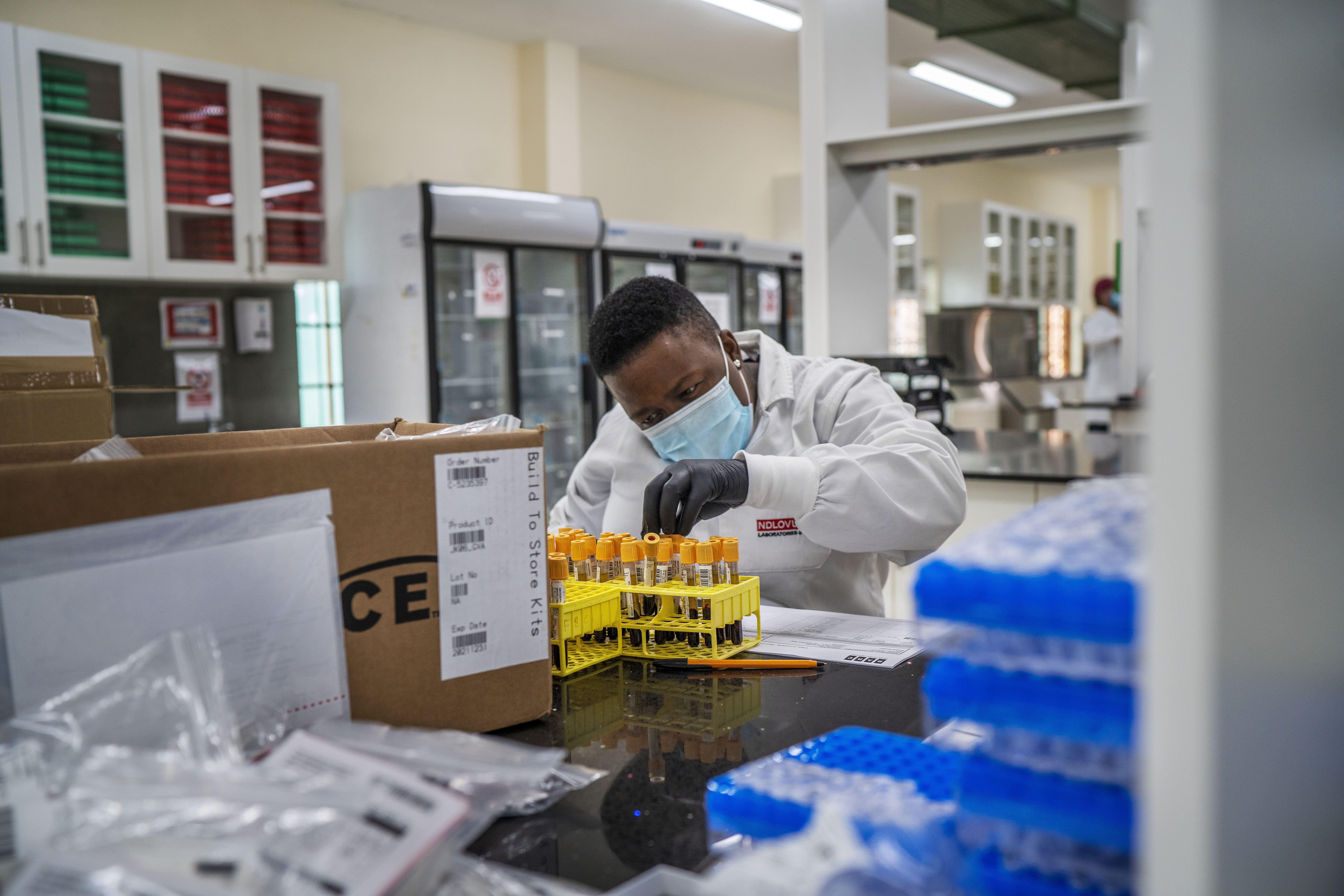 Scientists aren't cowed by coronavirus from South Africa - Vimarsana News