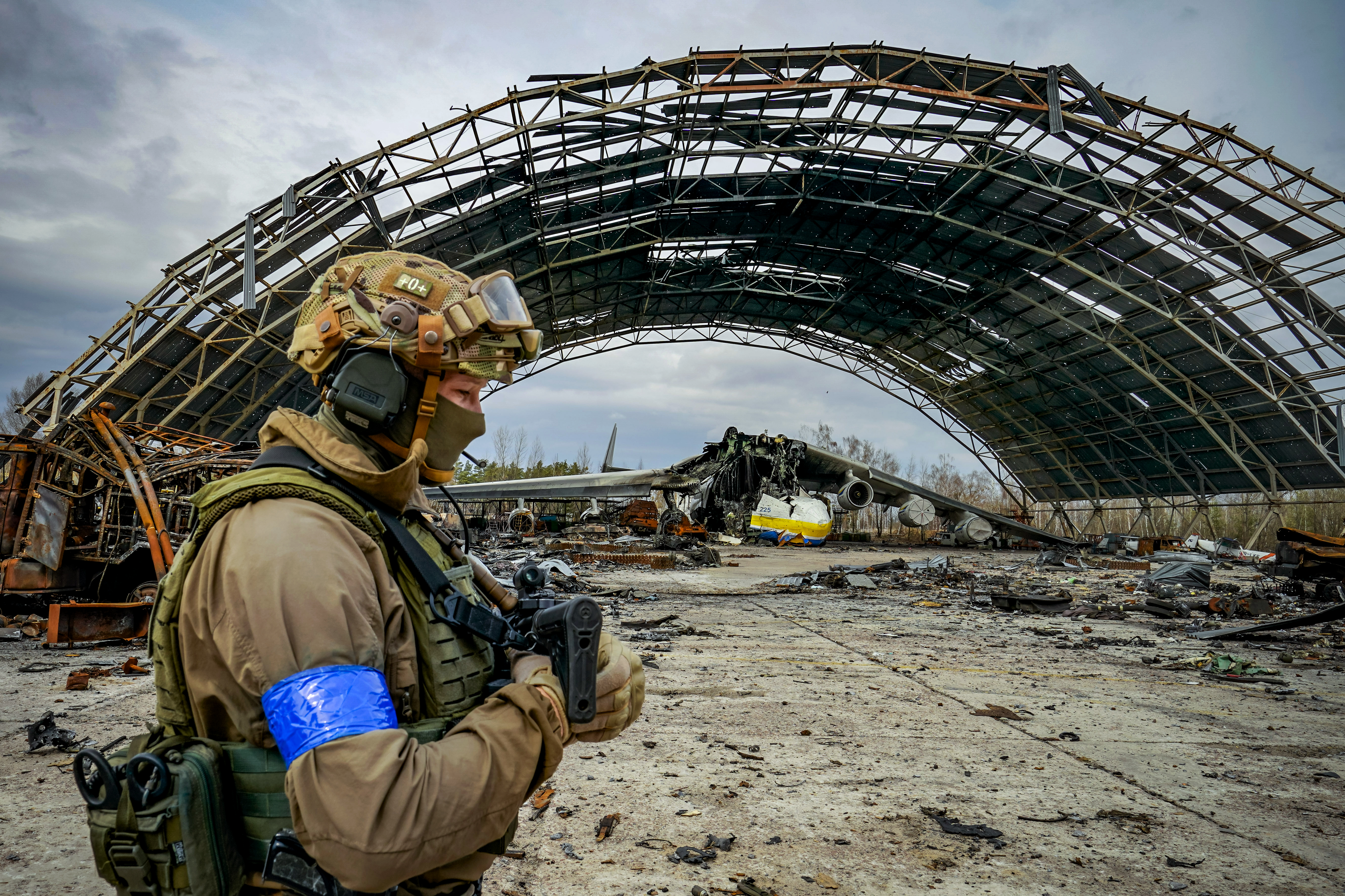 Russia lost the battle for Kyiv with its hasty assault on a Ukrainian airport - Vimarsana News