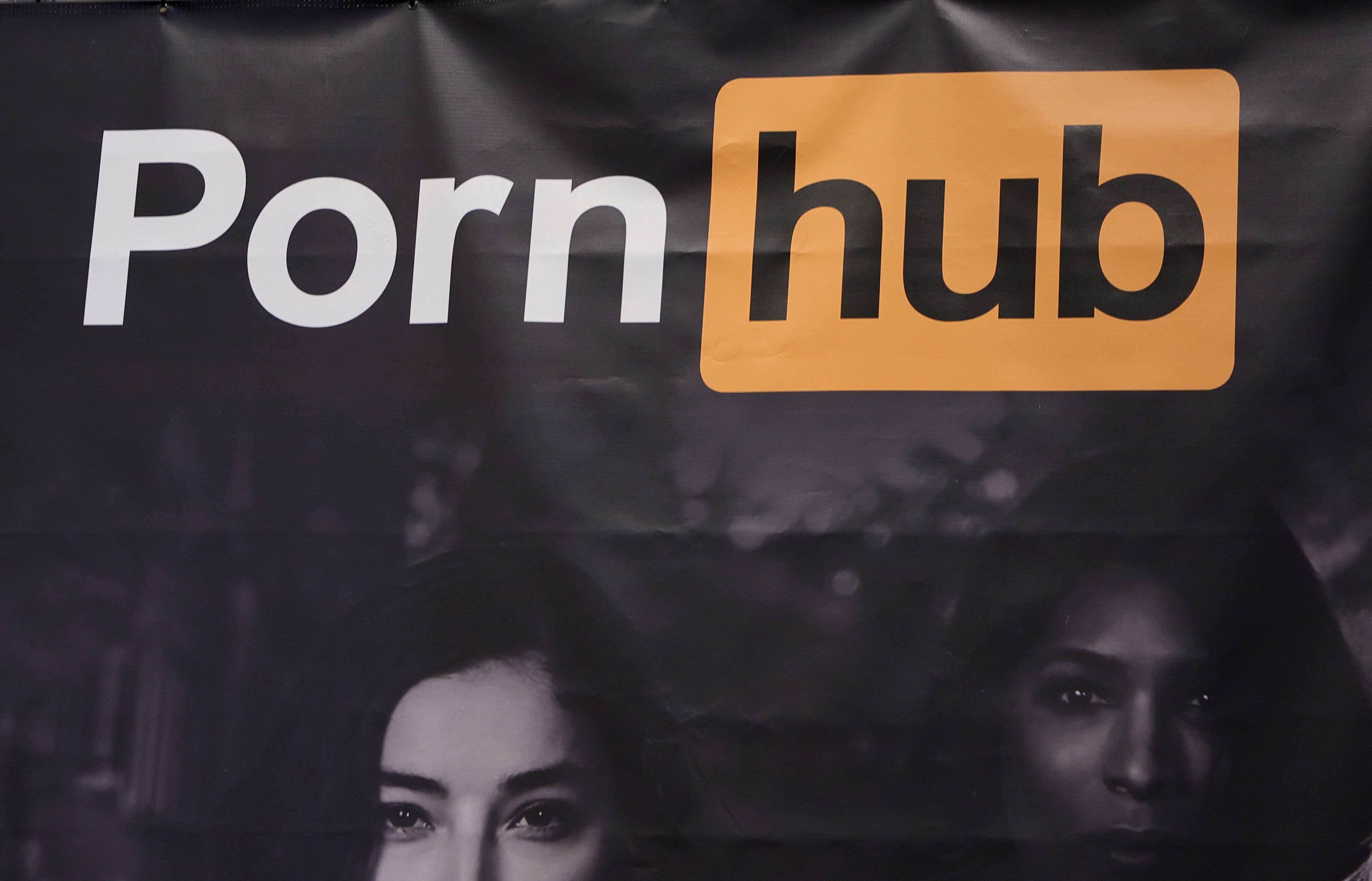 Pornhub blocks its content in Utah to protest state's new age verification law - Vimarsana News