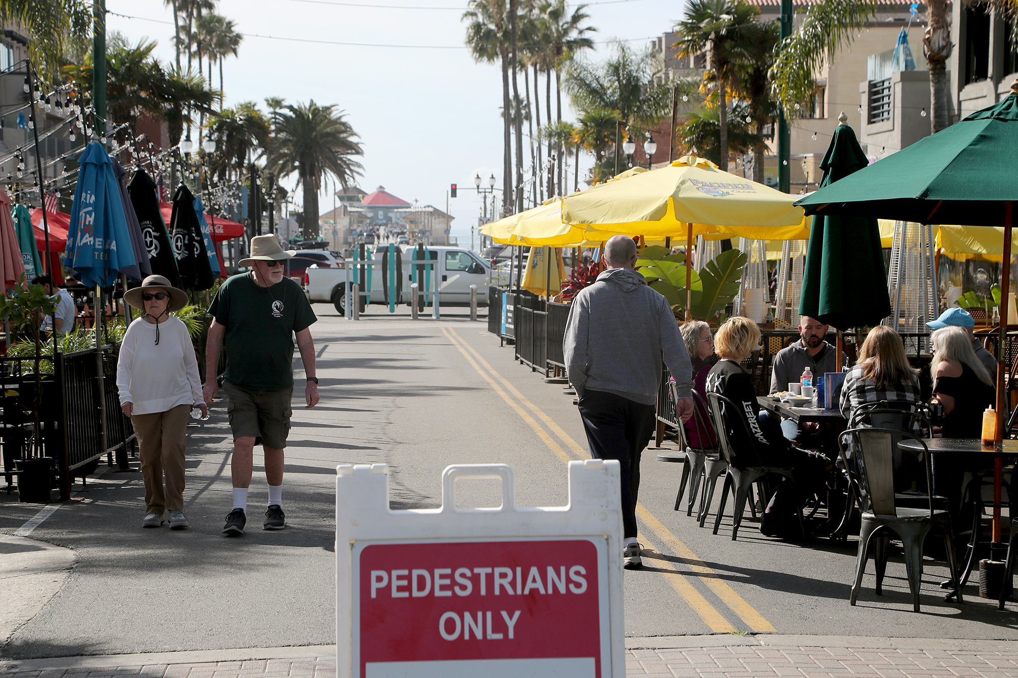 Huntington Beach to reopen second block of Main Street to traffic - Vimarsana News