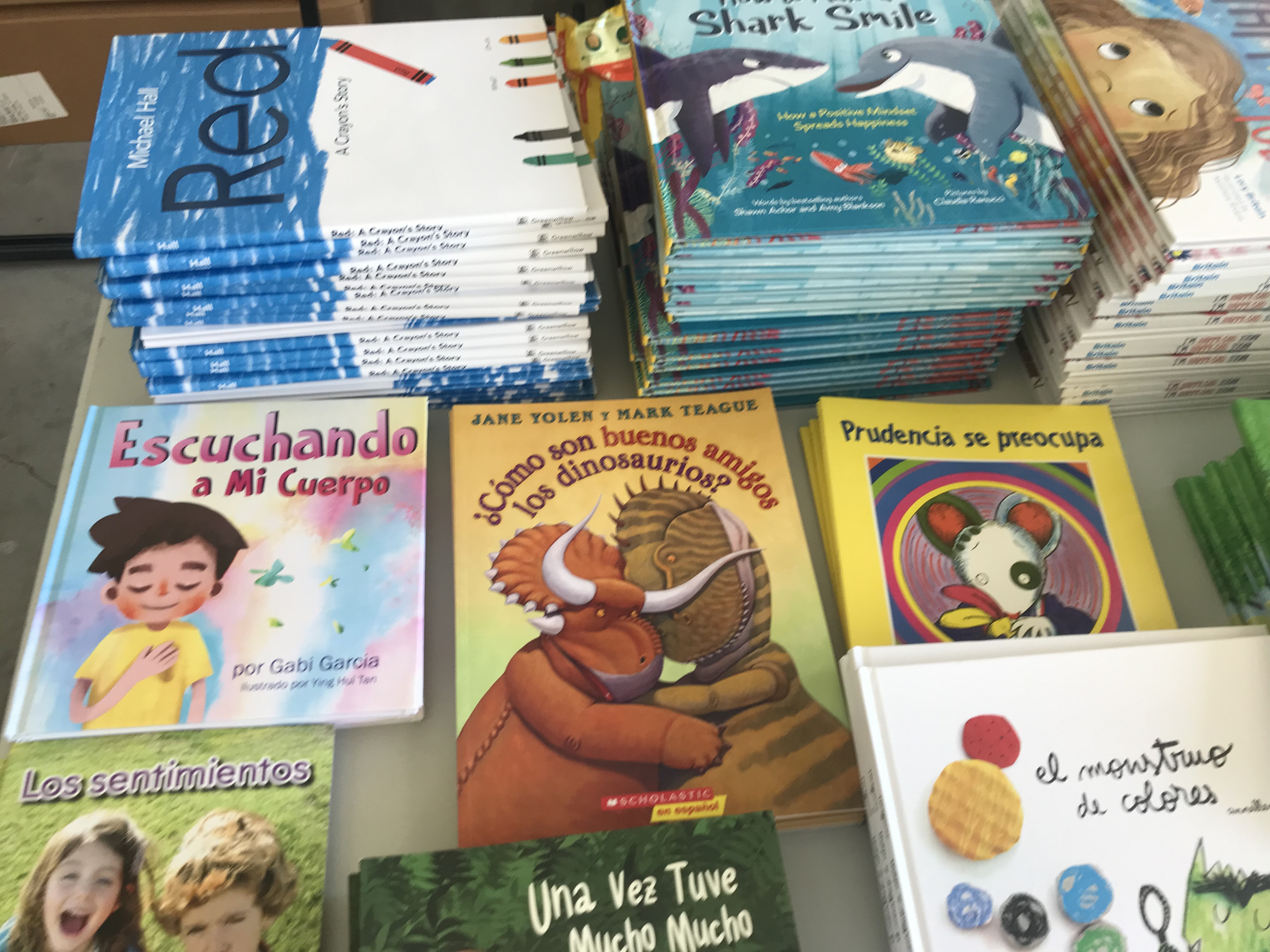 Patrick's Purpose Foundation donates over 500 books to Newport-Mesa Unified - Vimarsana News