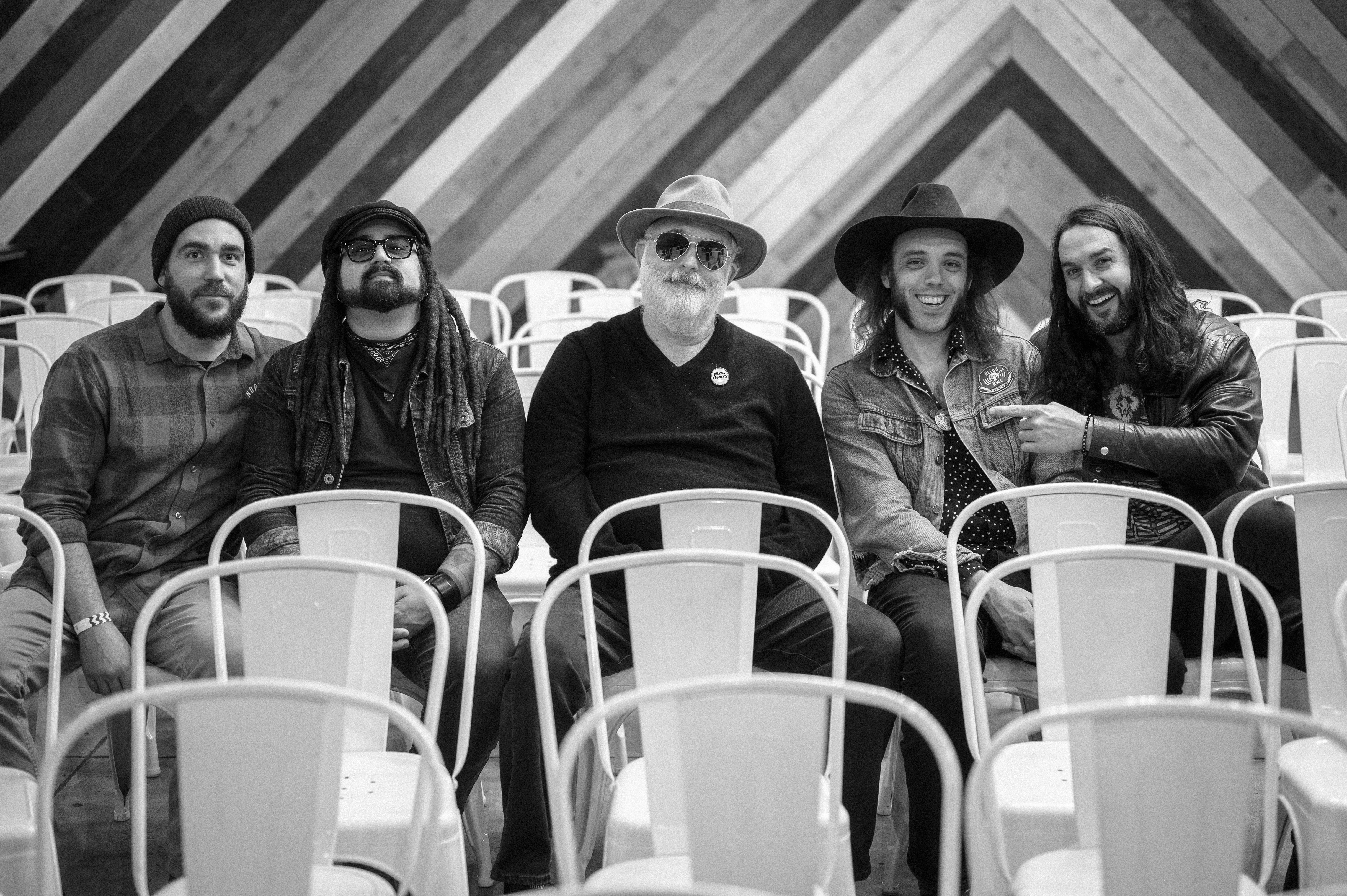 Music Notebook: Jack Tempchin and Mrs. Henry are teaming up at A Drunkard's Dream Art & Music Festival - Vimarsana News