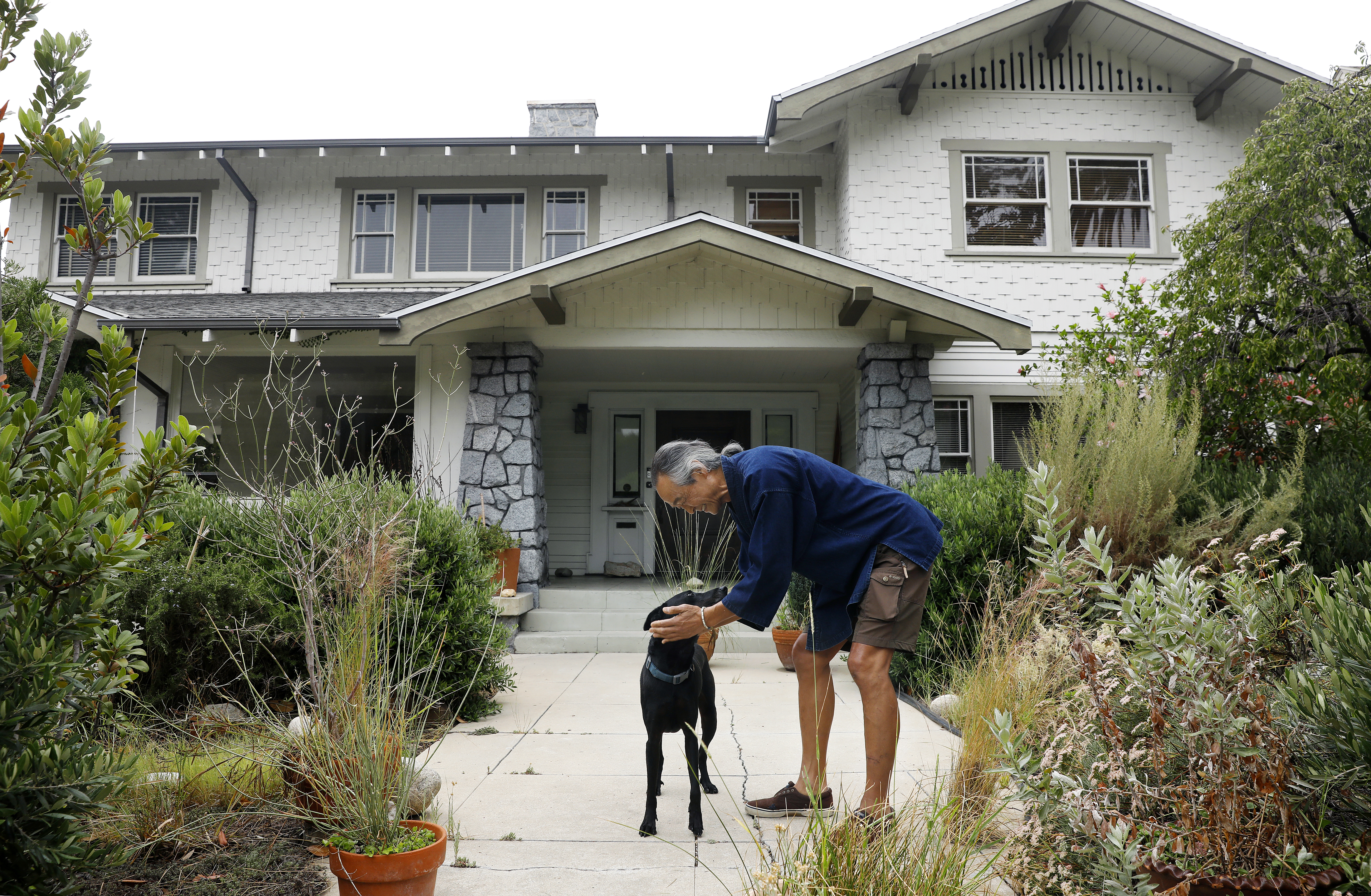 A California drought got him to remove his lawn, then he became native plant fanatic - Vimarsana News