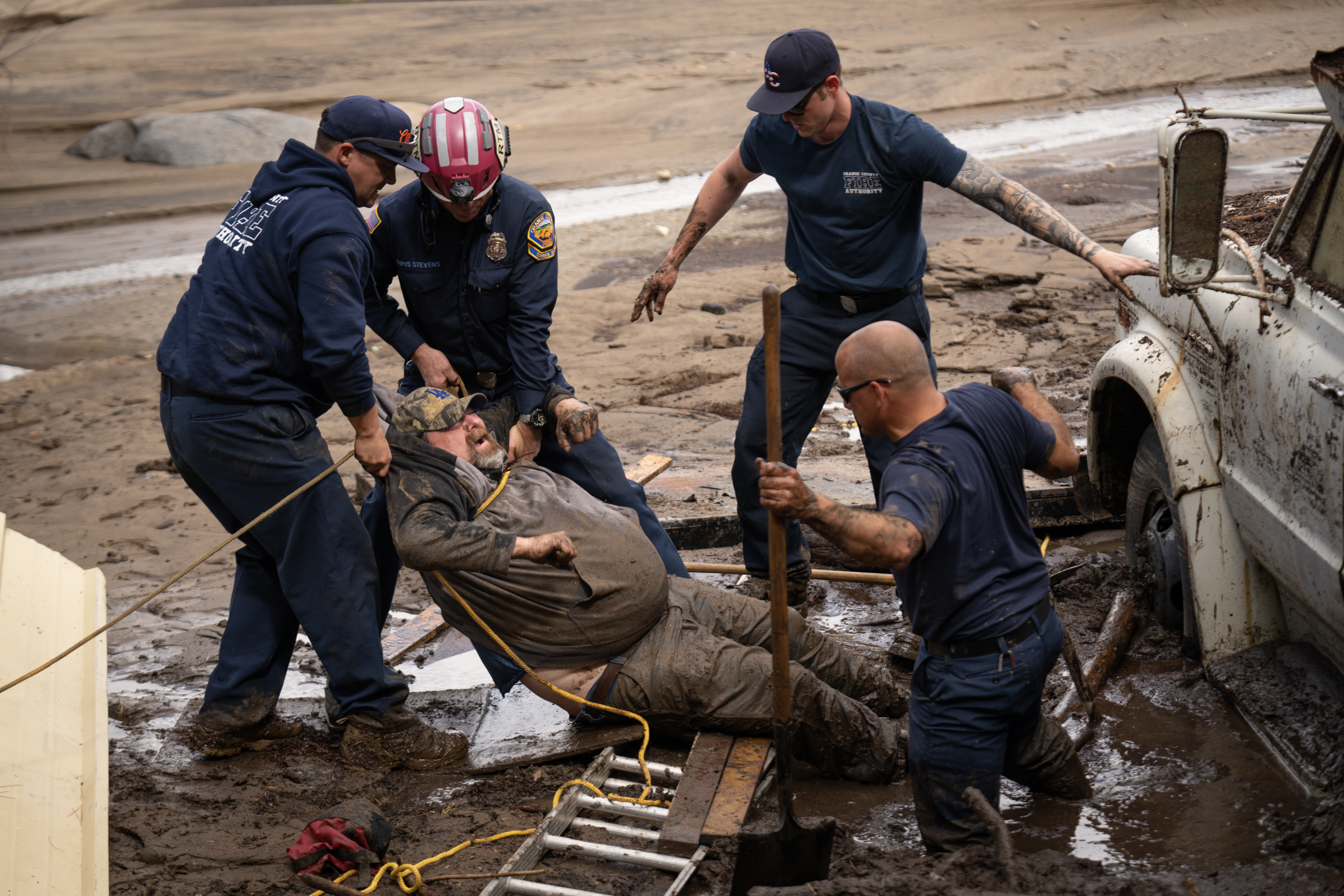 An Orange County fire crew charges north, giving aid to soggy Tulare County - Vimarsana News