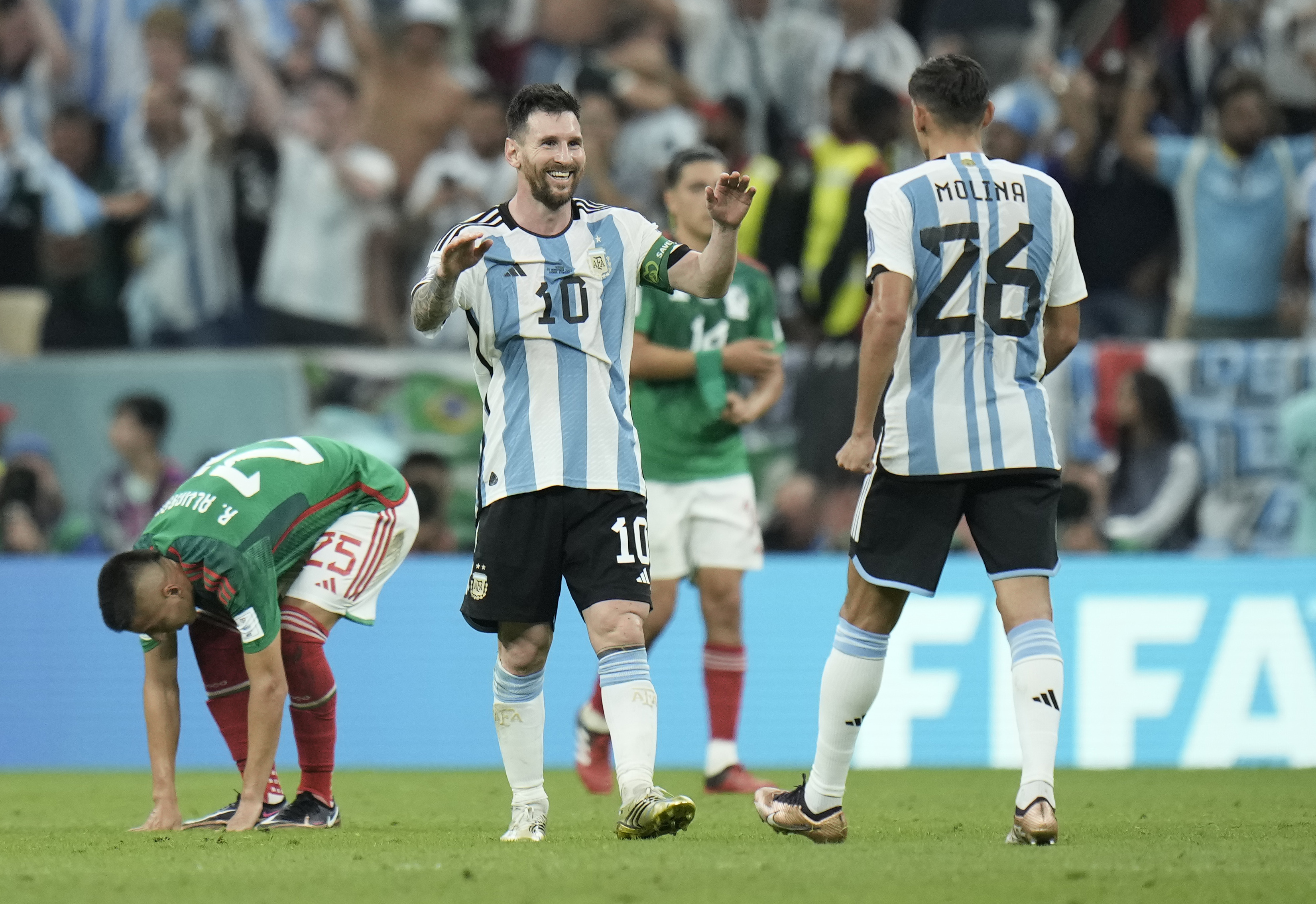 World Cup: Lionel Messi lifts Argentina's hopes, dashes Mexico's - The San Diego Union-Tribune - Vimarsana News