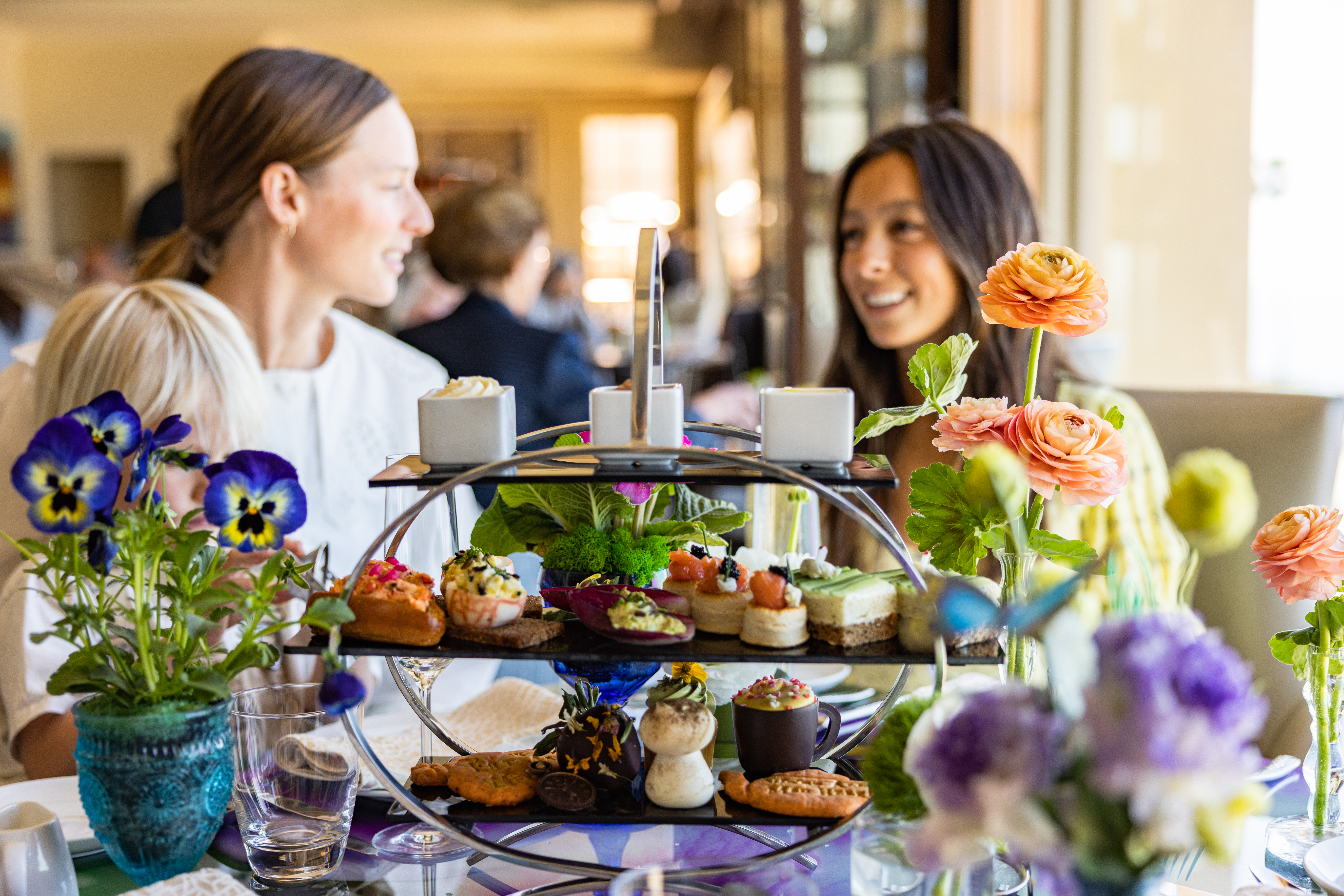 Egg hunt: the search for Easter brunch spots in Orange County - Vimarsana News
