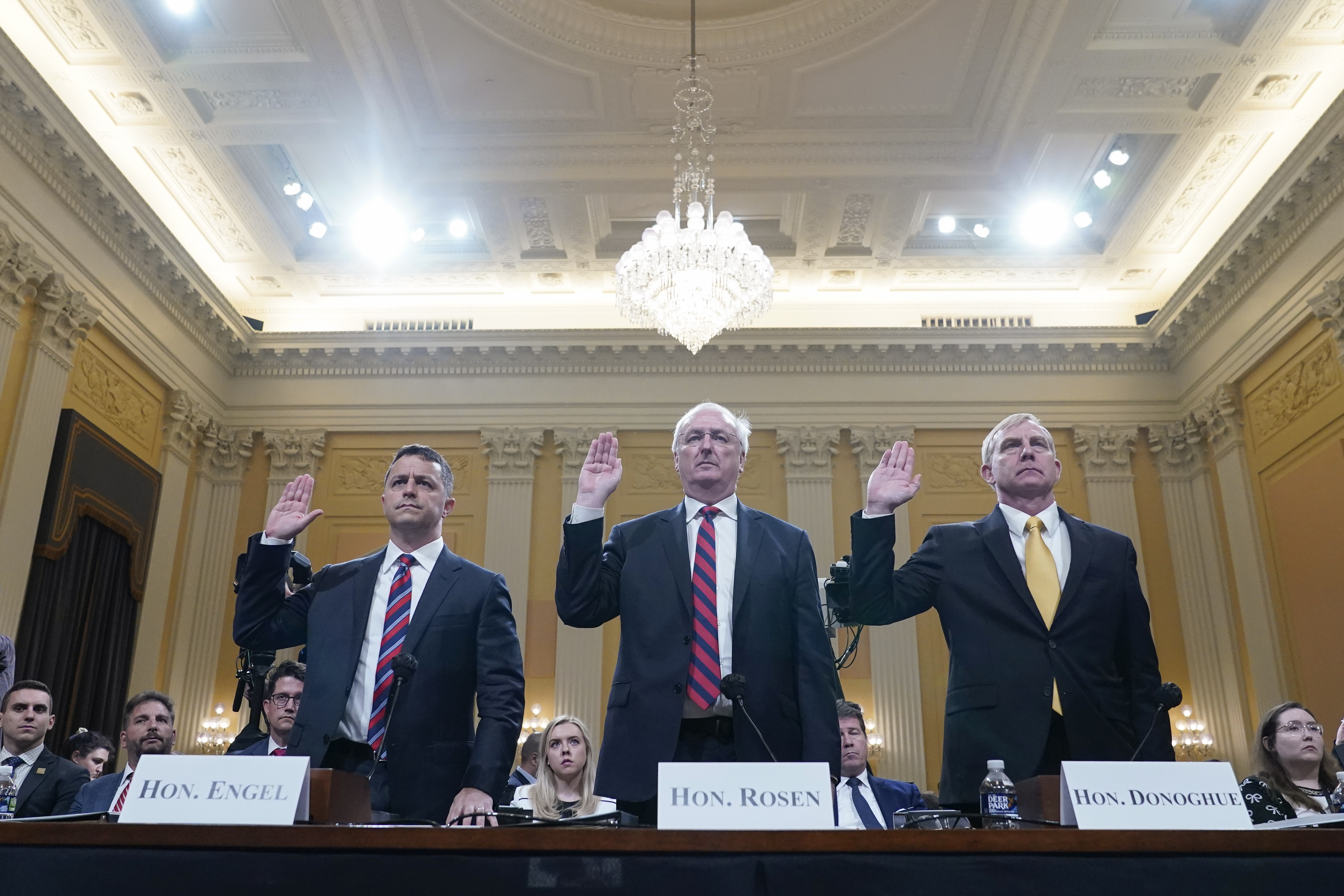 Column: The Jan. 6 hearings are sorting real heroes from the fakes - Vimarsana News