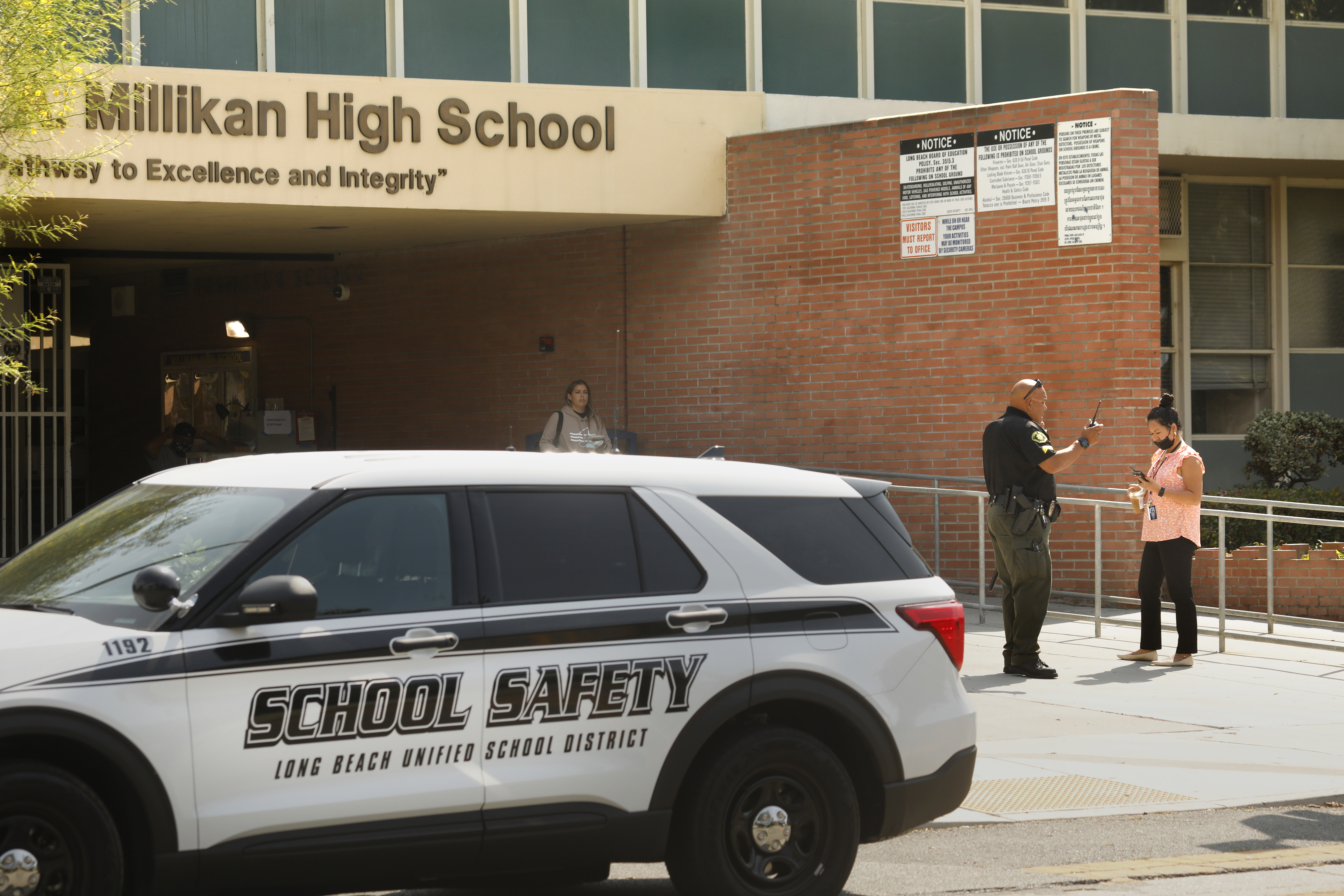 'No justification' for shooting by Long Beach school officer, experts say - Vimarsana News