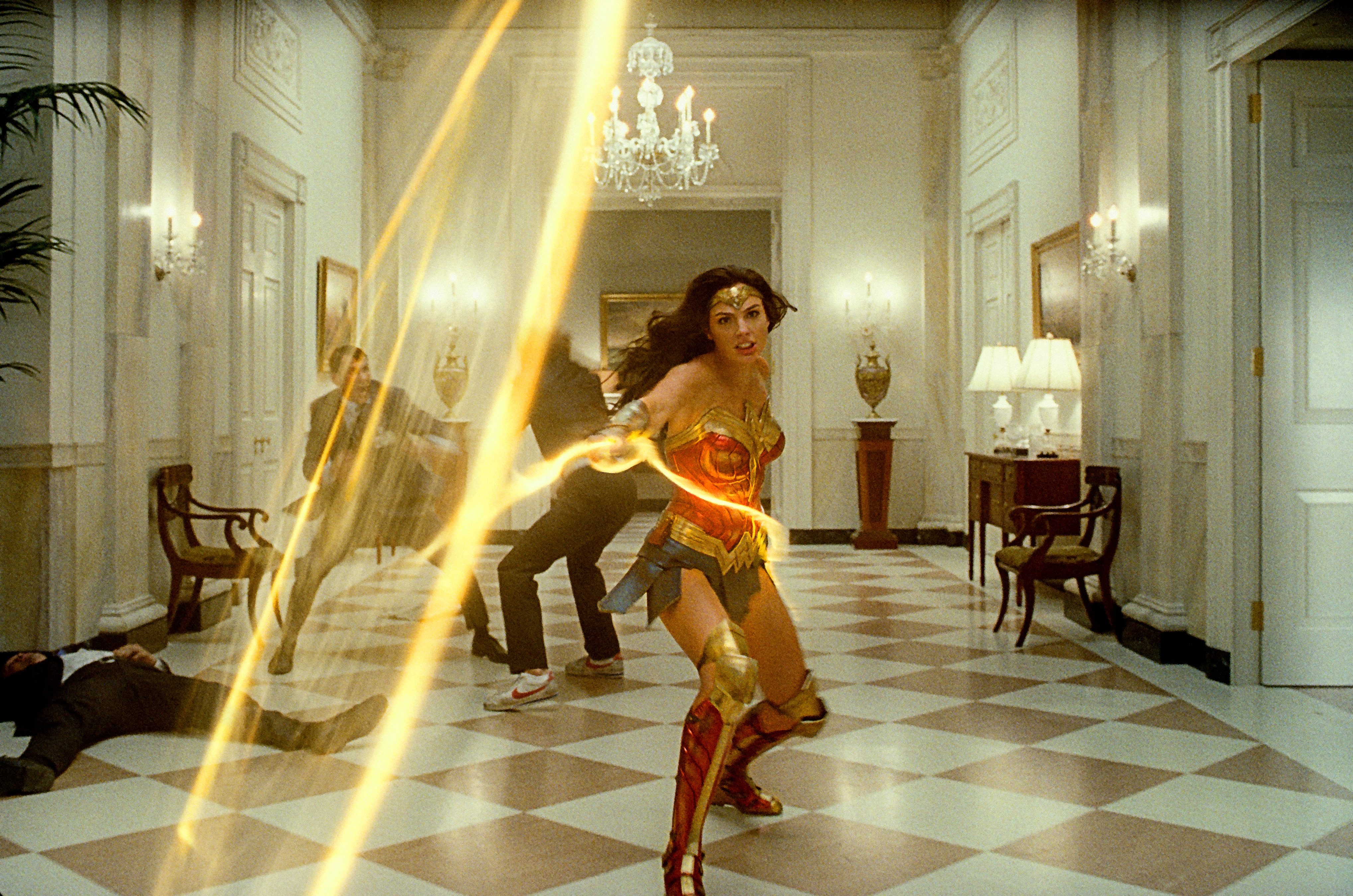 'Wonder Woman 1984' review: A gloriously overstuffed sequel - Vimarsana News
