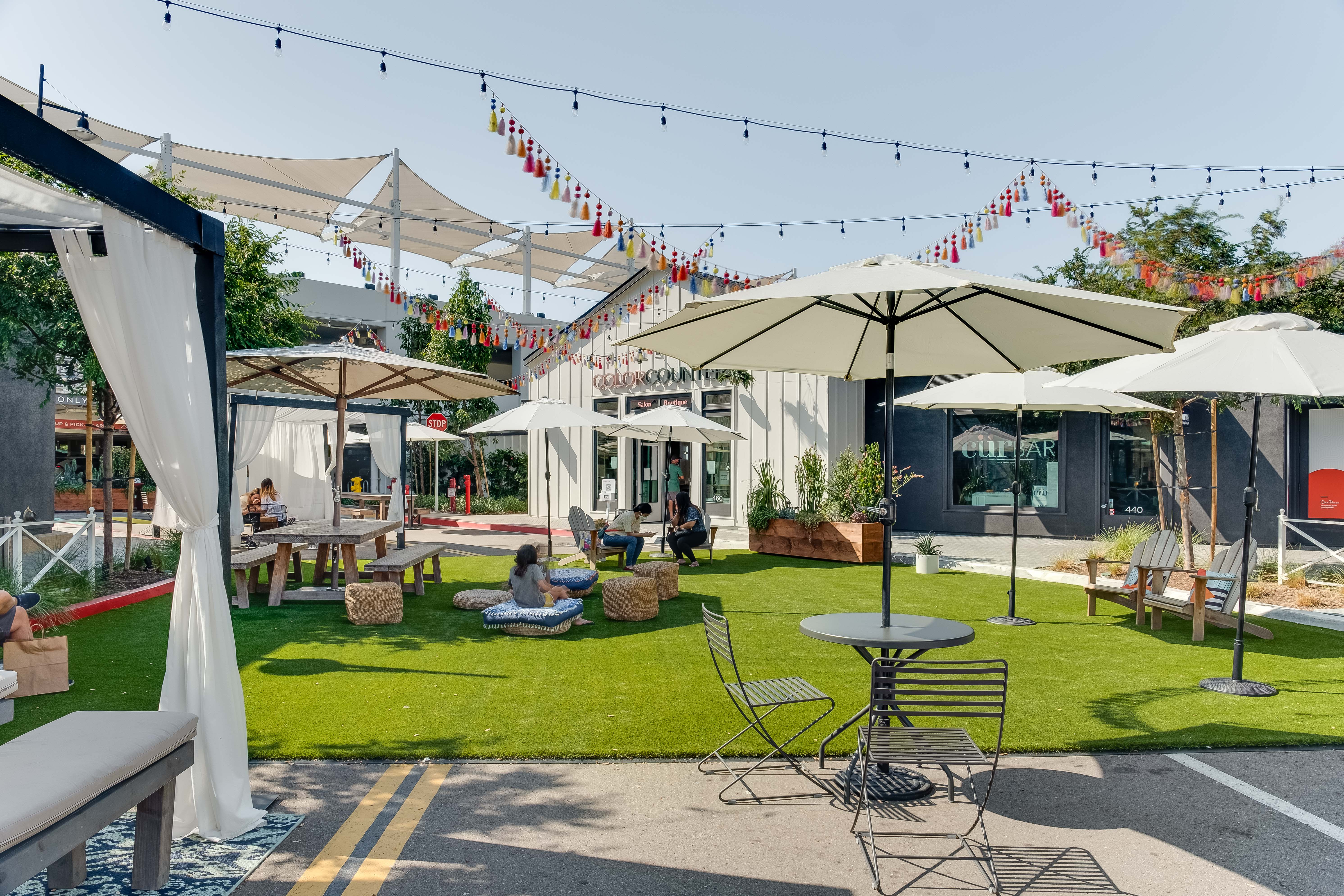 One Paseo continues 'Al Fresco' offerings, Serena & Lily opens this month - Vimarsana News