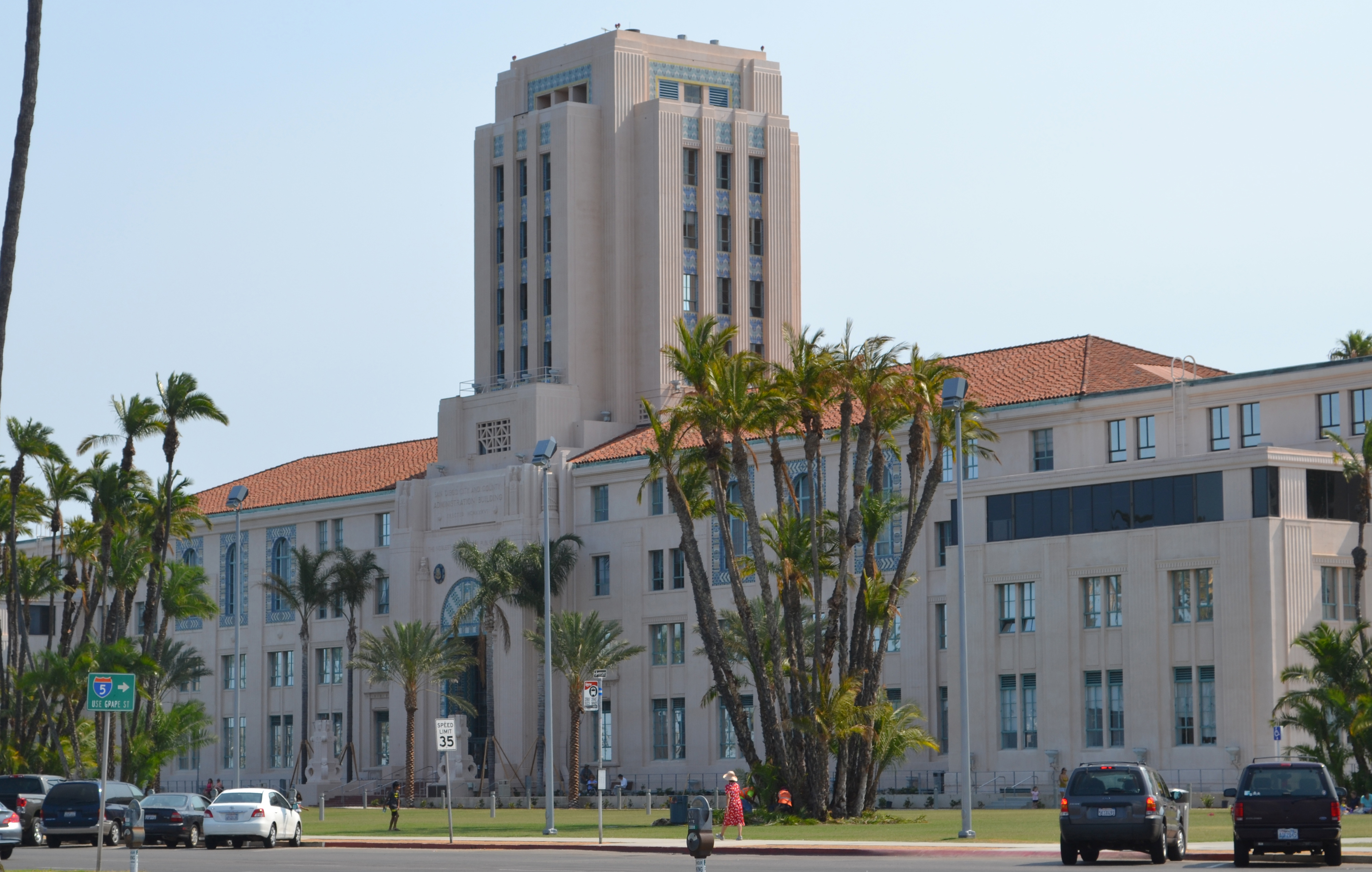 County $73.6 billion budget highlights investments in mental health, homelessness - Vimarsana News