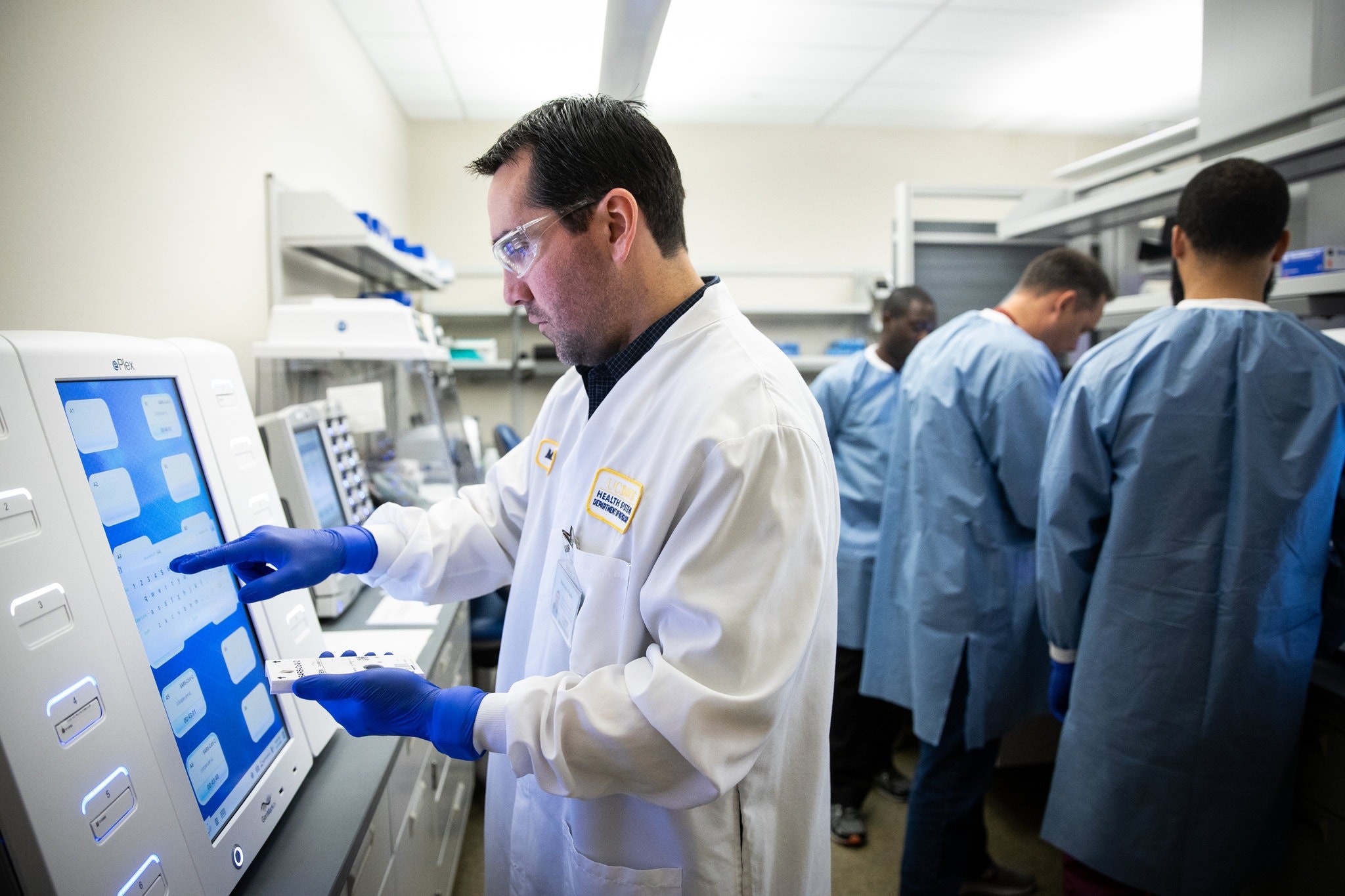 Pharma giant Roche to buy Carlsbad's GenMark Diagnostics for $1.8 billion - Vimarsana News
