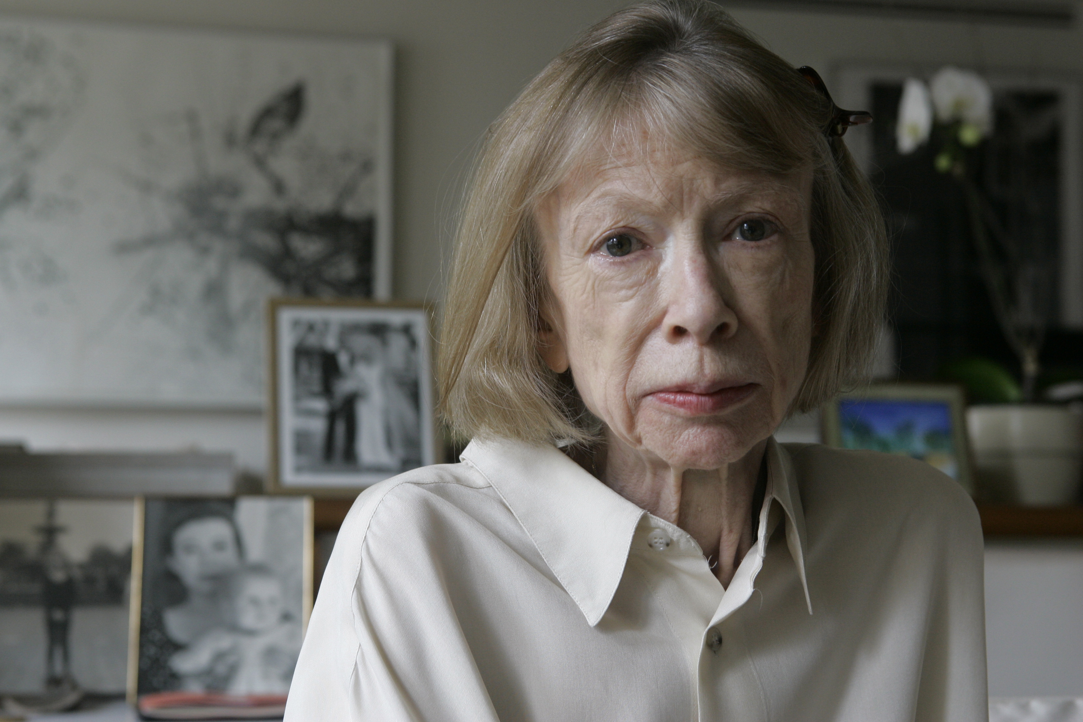 Joan Didion estate sale: See which items sold for big bucks - Vimarsana News