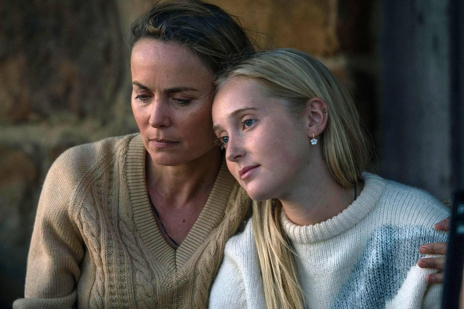 Review: Natural beauty and a touching ecological tale center the female-forward 'Blueback' - Vimarsana News