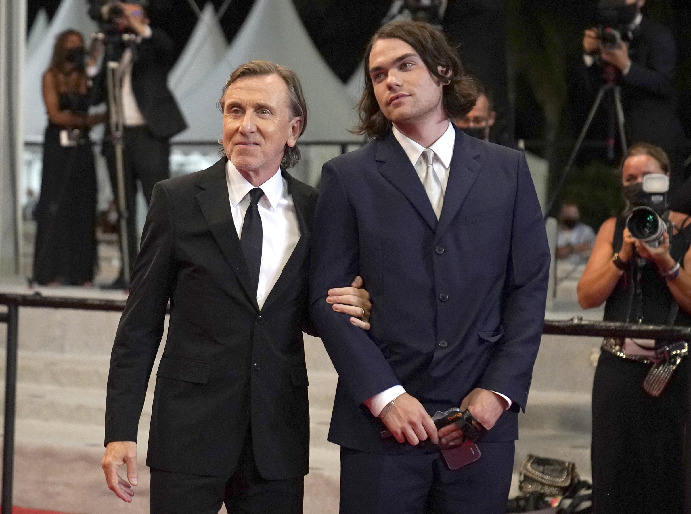 Cormac Roth, son of actor Tim Roth, dies of rare cancer at 25 - Vimarsana News