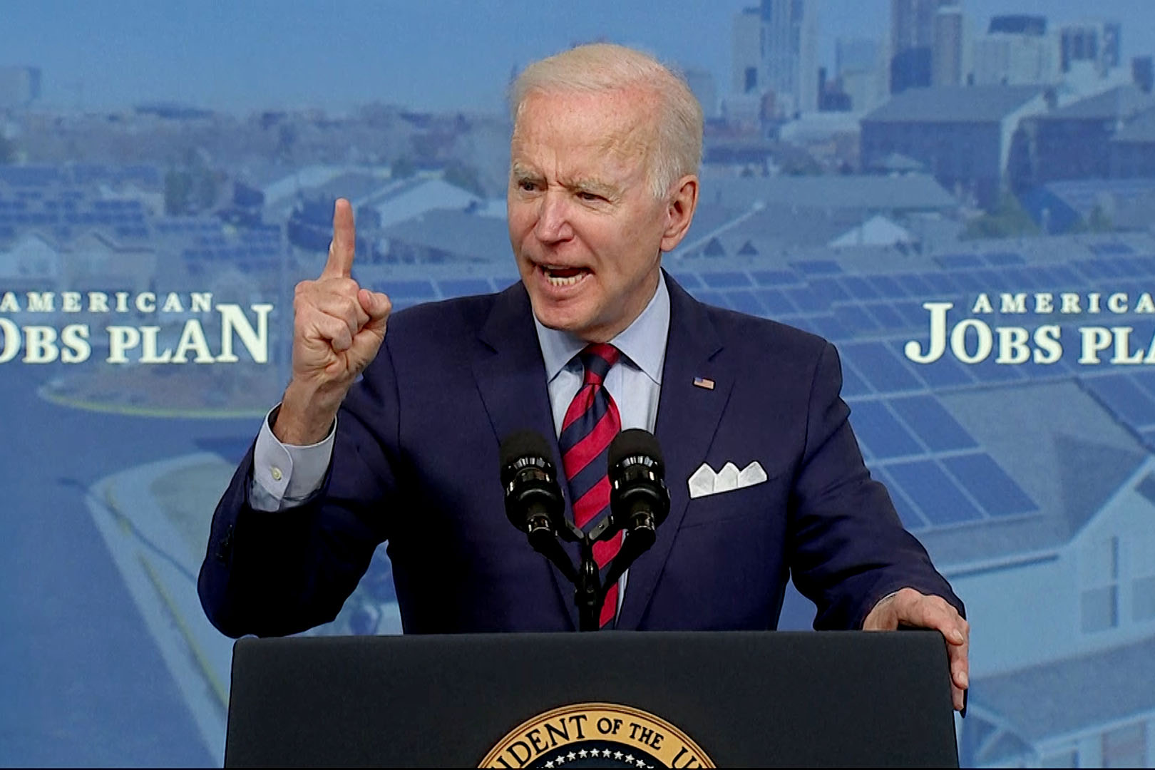 Biden targets housing rules that hurt many people of color - Vimarsana News