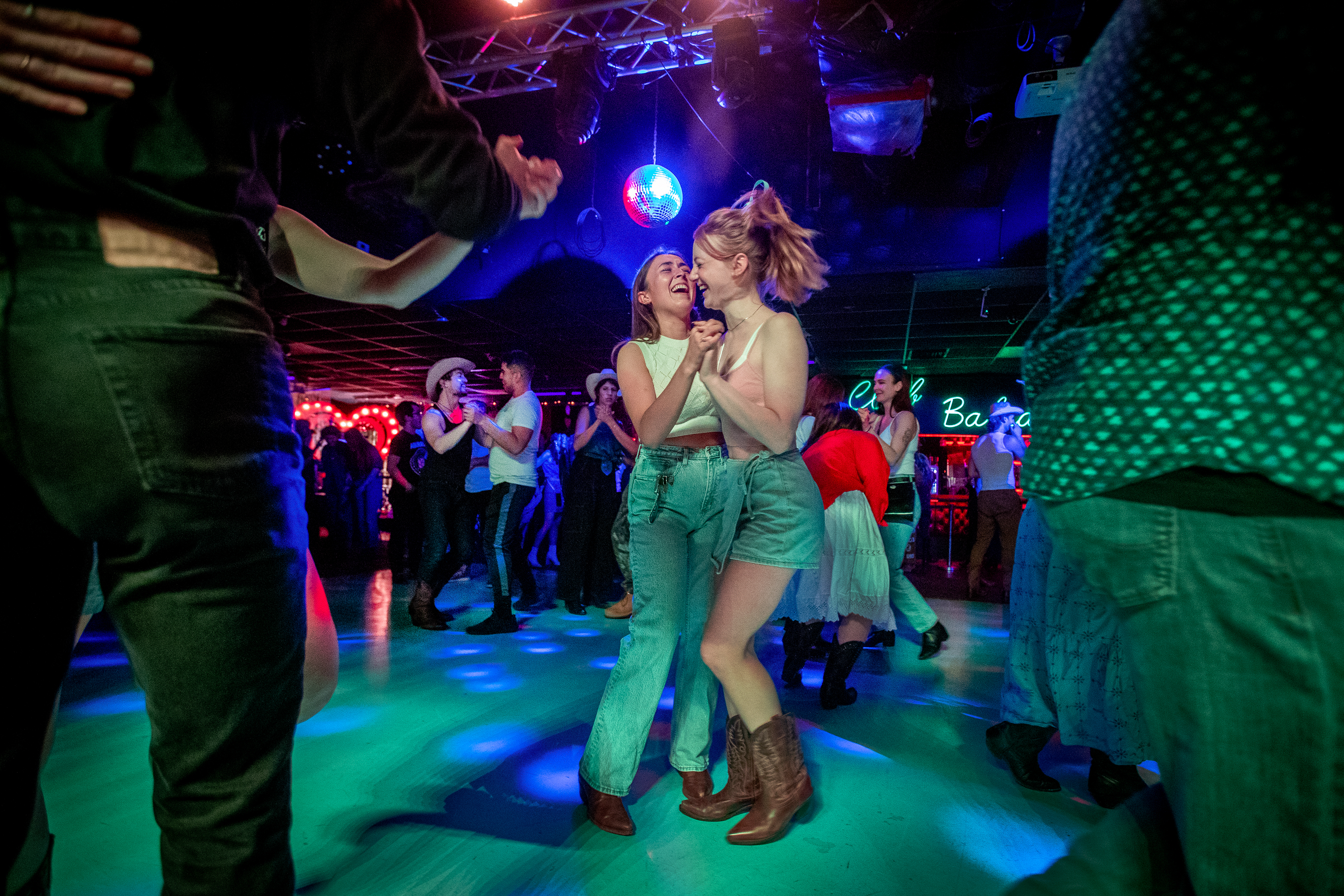 Stud Country is queer-led line dancing in Los Angeles - Vimarsana News