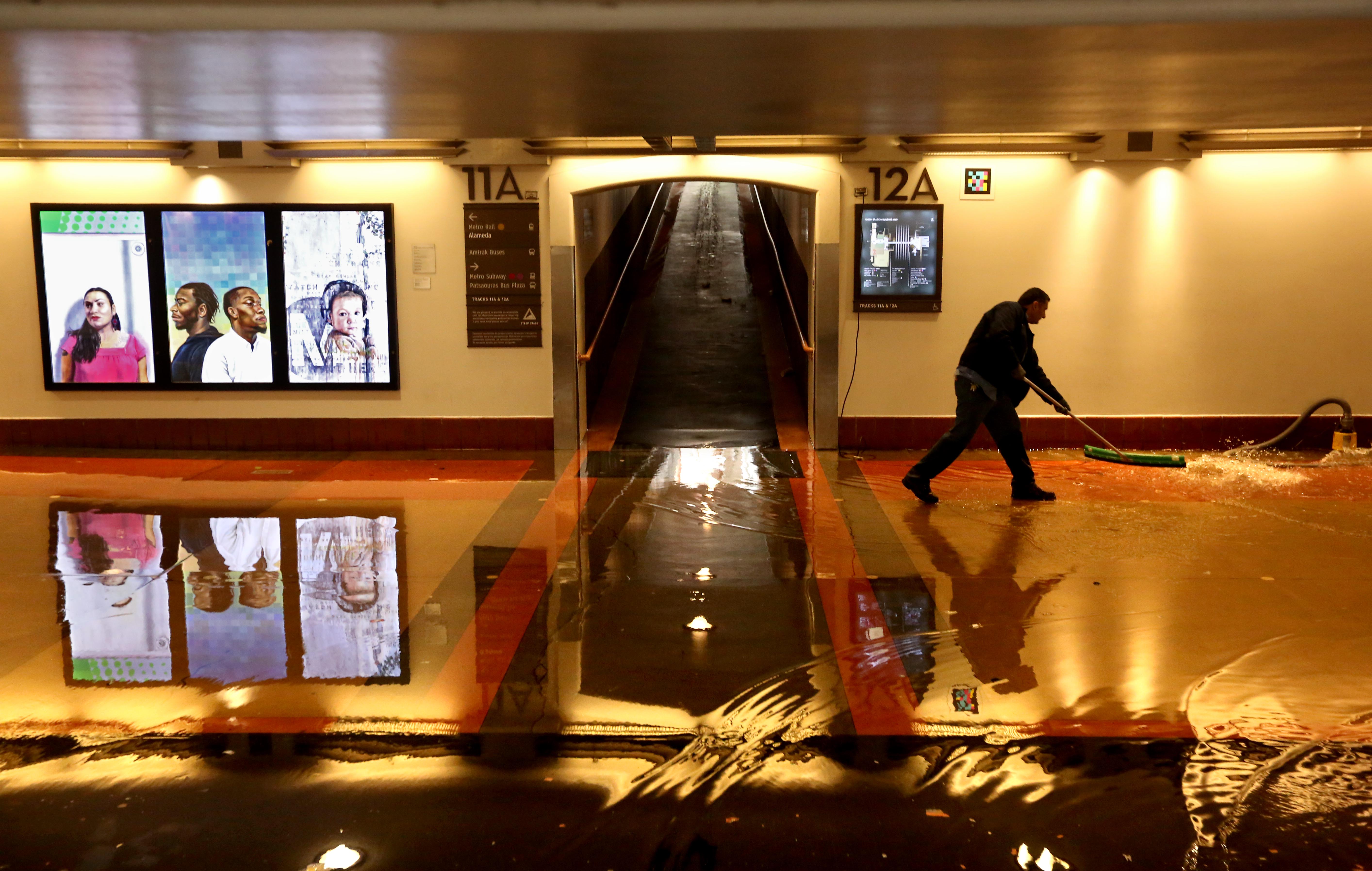 California storm: What is causing so much flooding? - Vimarsana News