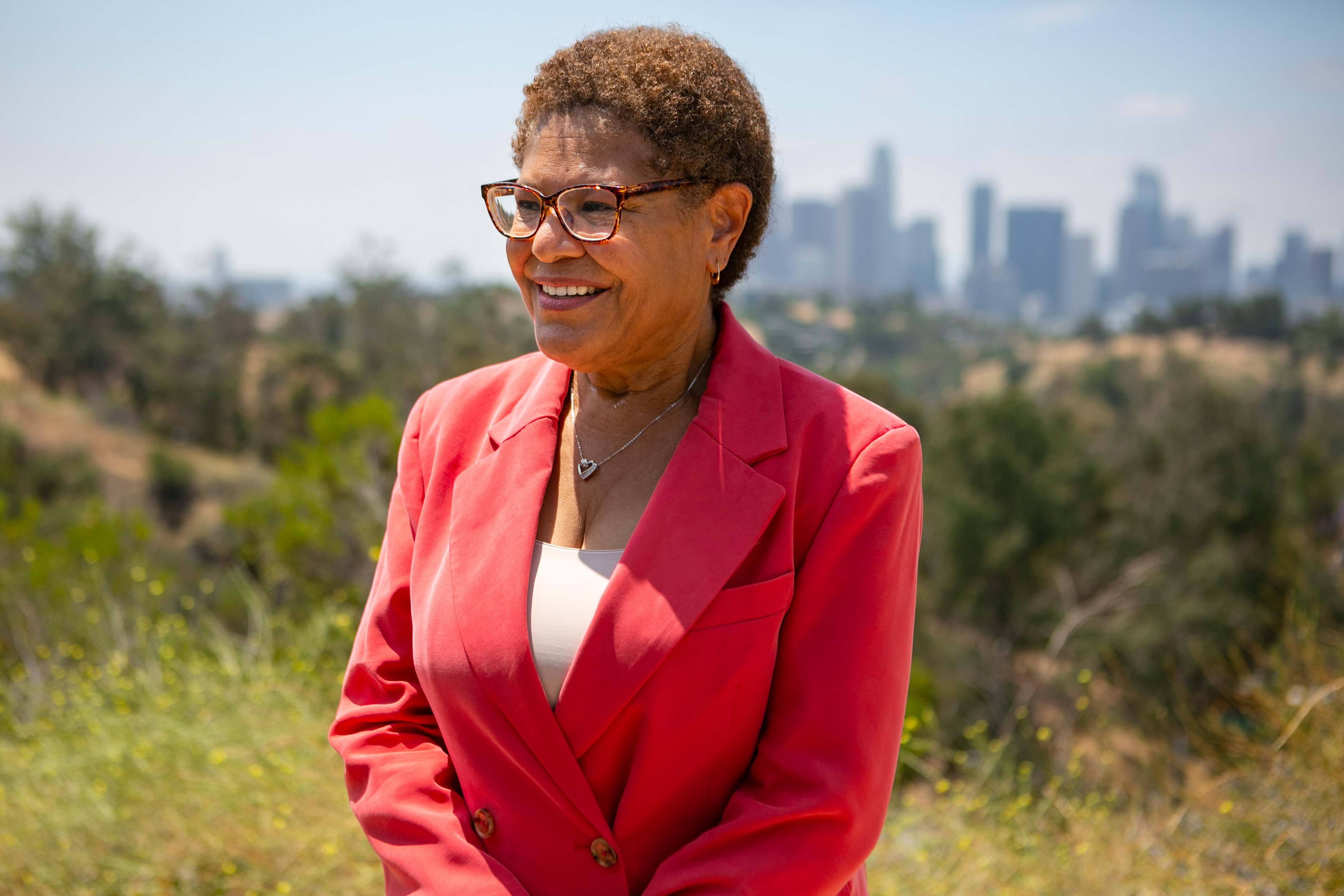 Karen Bass, L.A.'s first woman mayor - Los Angeles Times - Vimarsana News