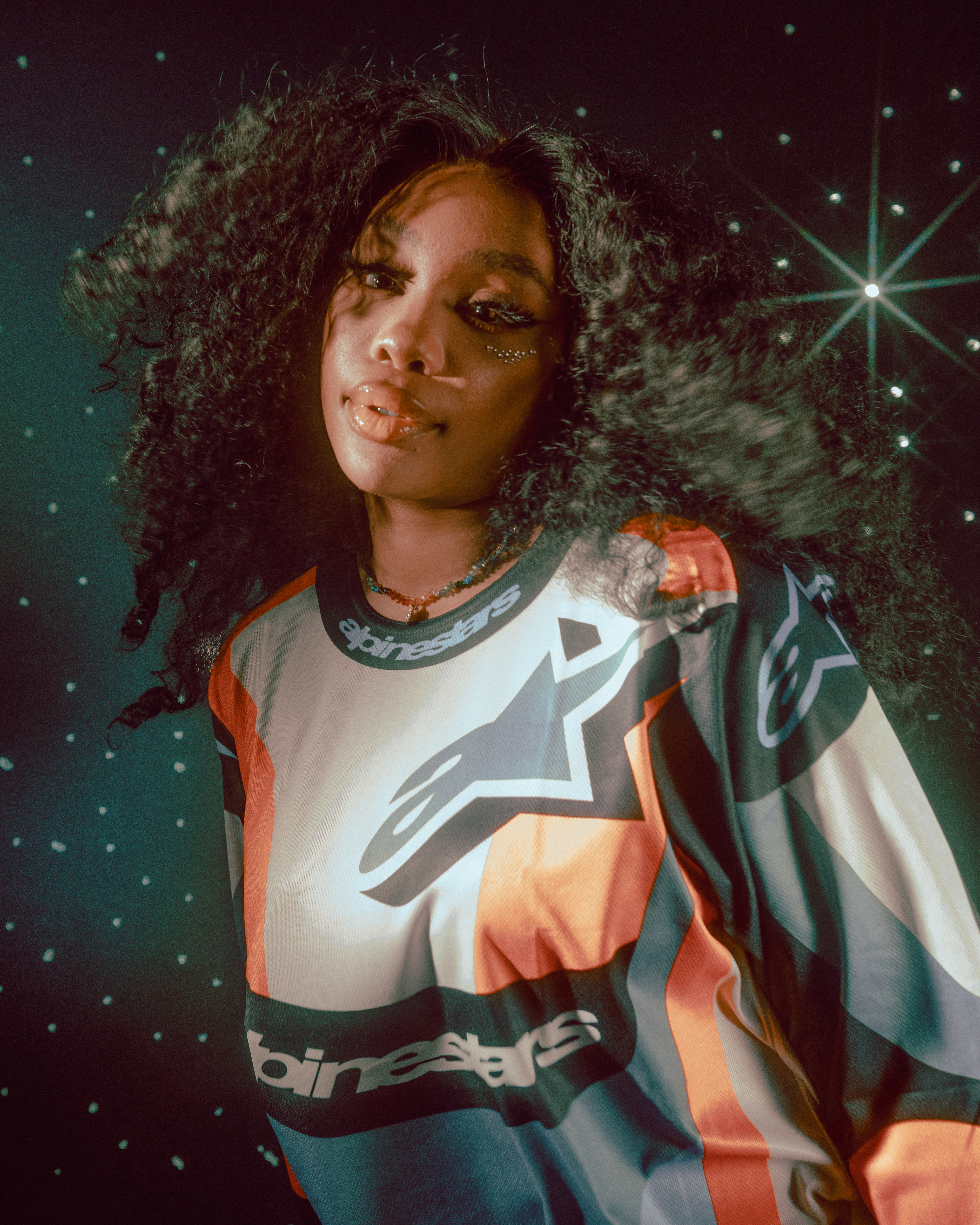 After six years between albums, SZA glows up in public - Vimarsana News