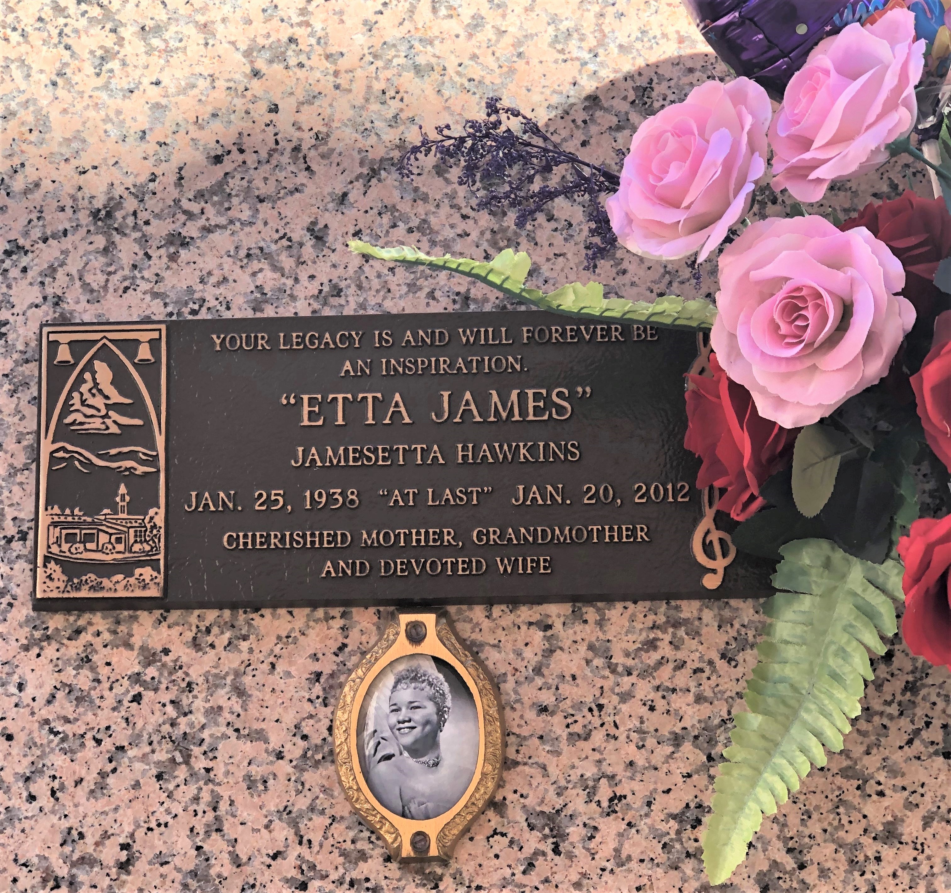 Column: SoFi Stadium may have the Super Bowl, but Inglewood Park Cemetery has the legends - Vimarsana News