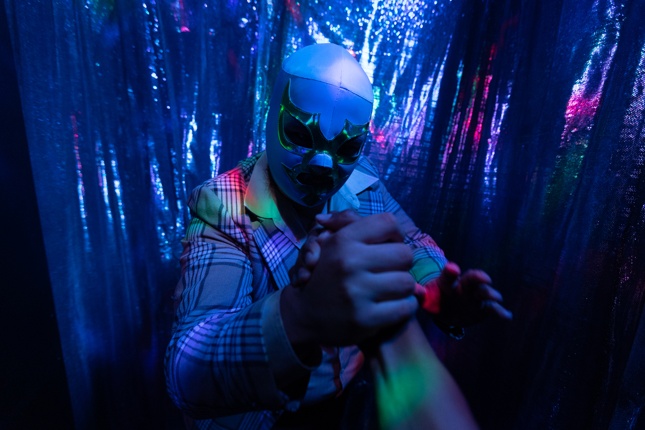 La Jolla Playhouse's 'La Lucha' finds heartbreak and mystery in lucha libre wrestling - Vimarsana News