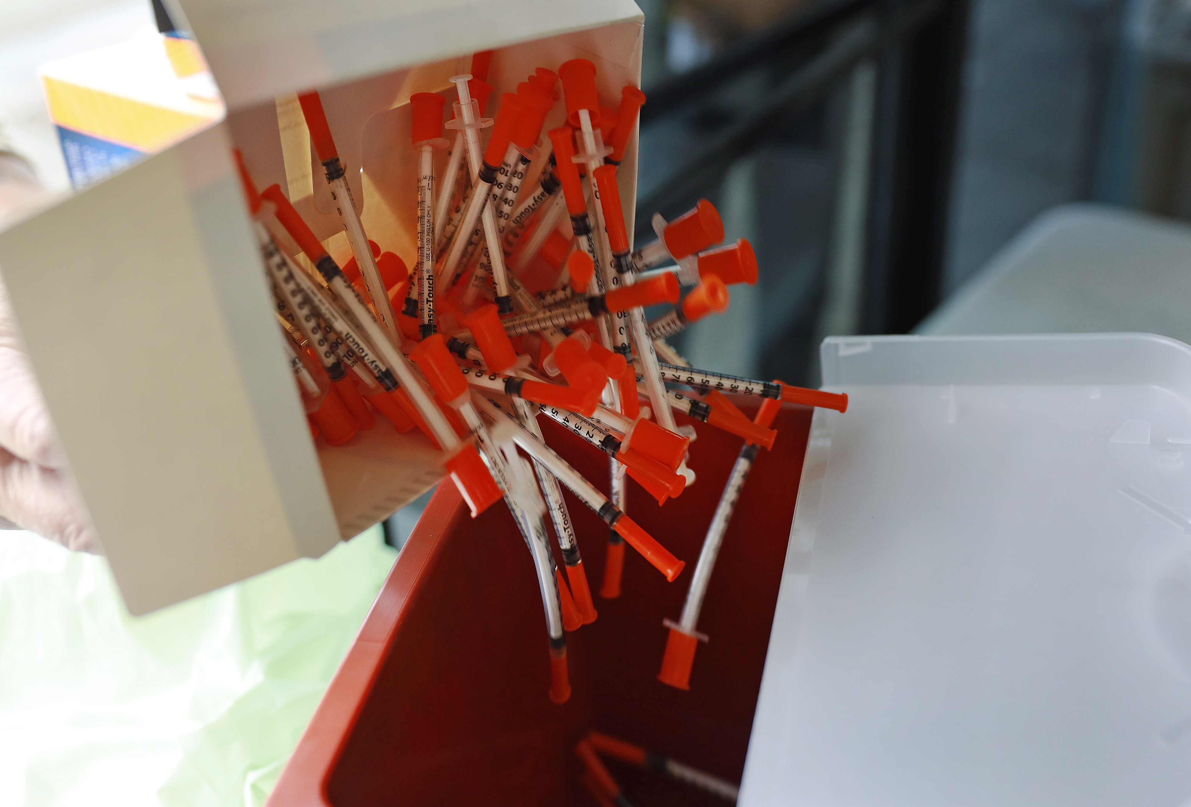 Santa Monica mayor say it's time to end L.A. County needle exchange program at park - Vimarsana News