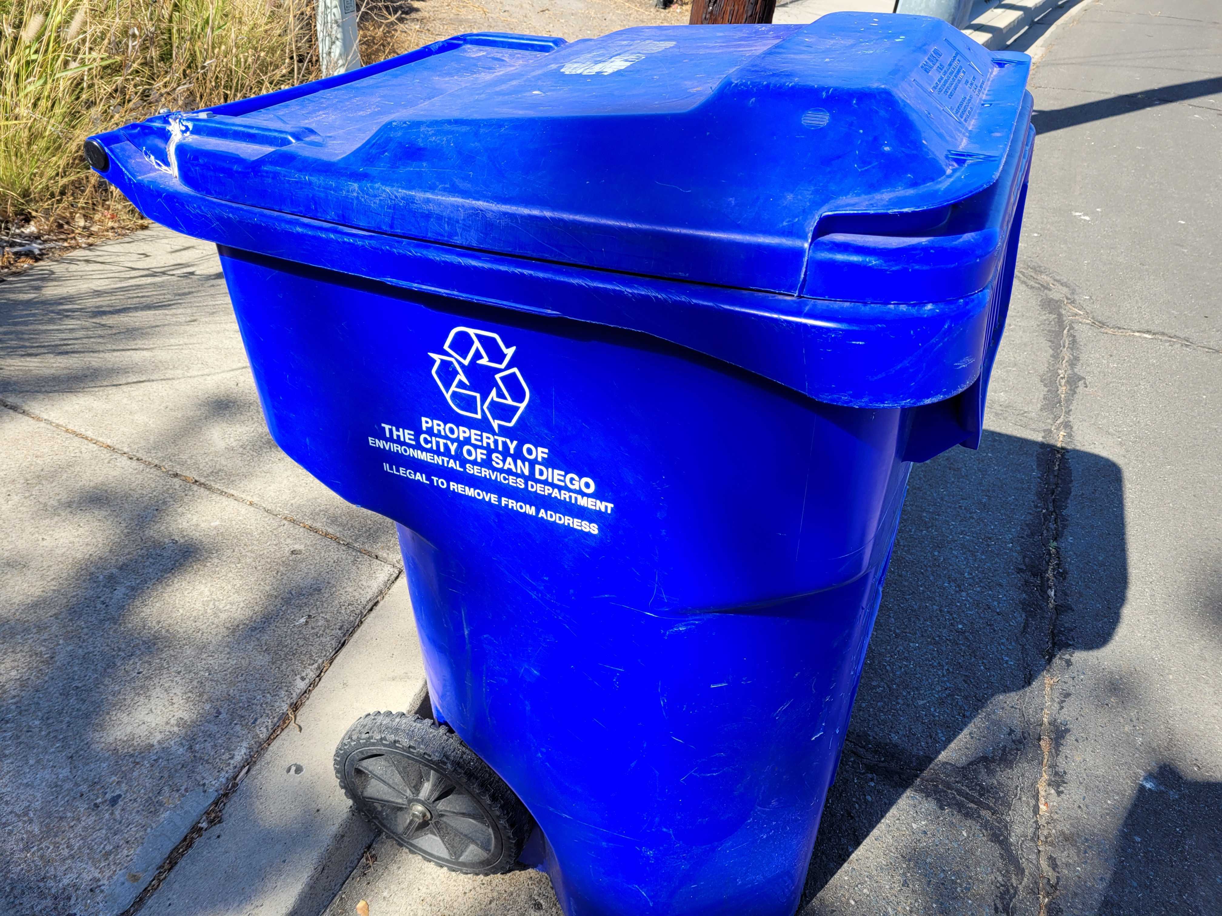 Should single-family homes lose free trash pickup? San Diego voters will decide - Vimarsana News
