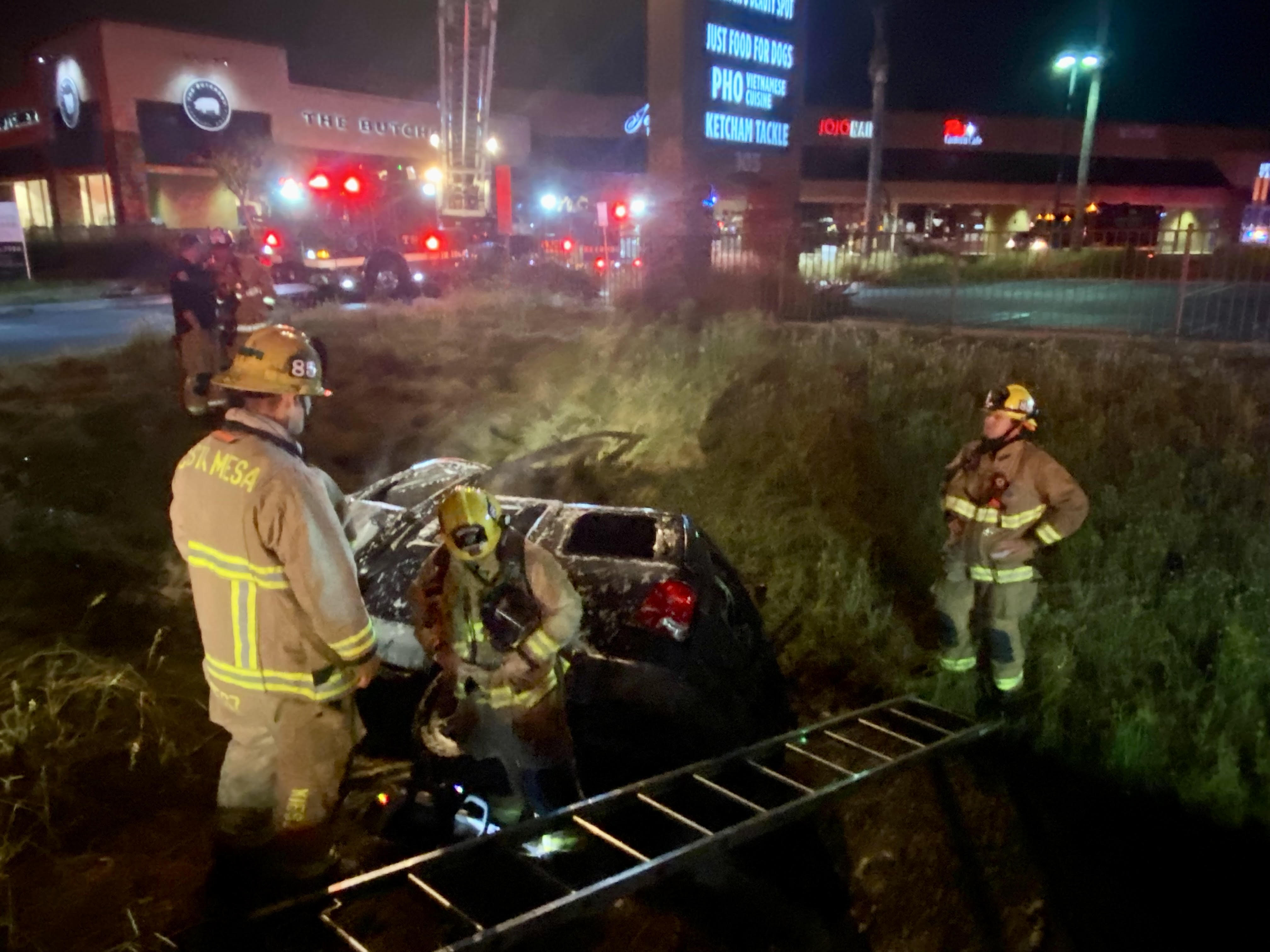 Motorist dies in fiery crash in Costa Mesa - Vimarsana News