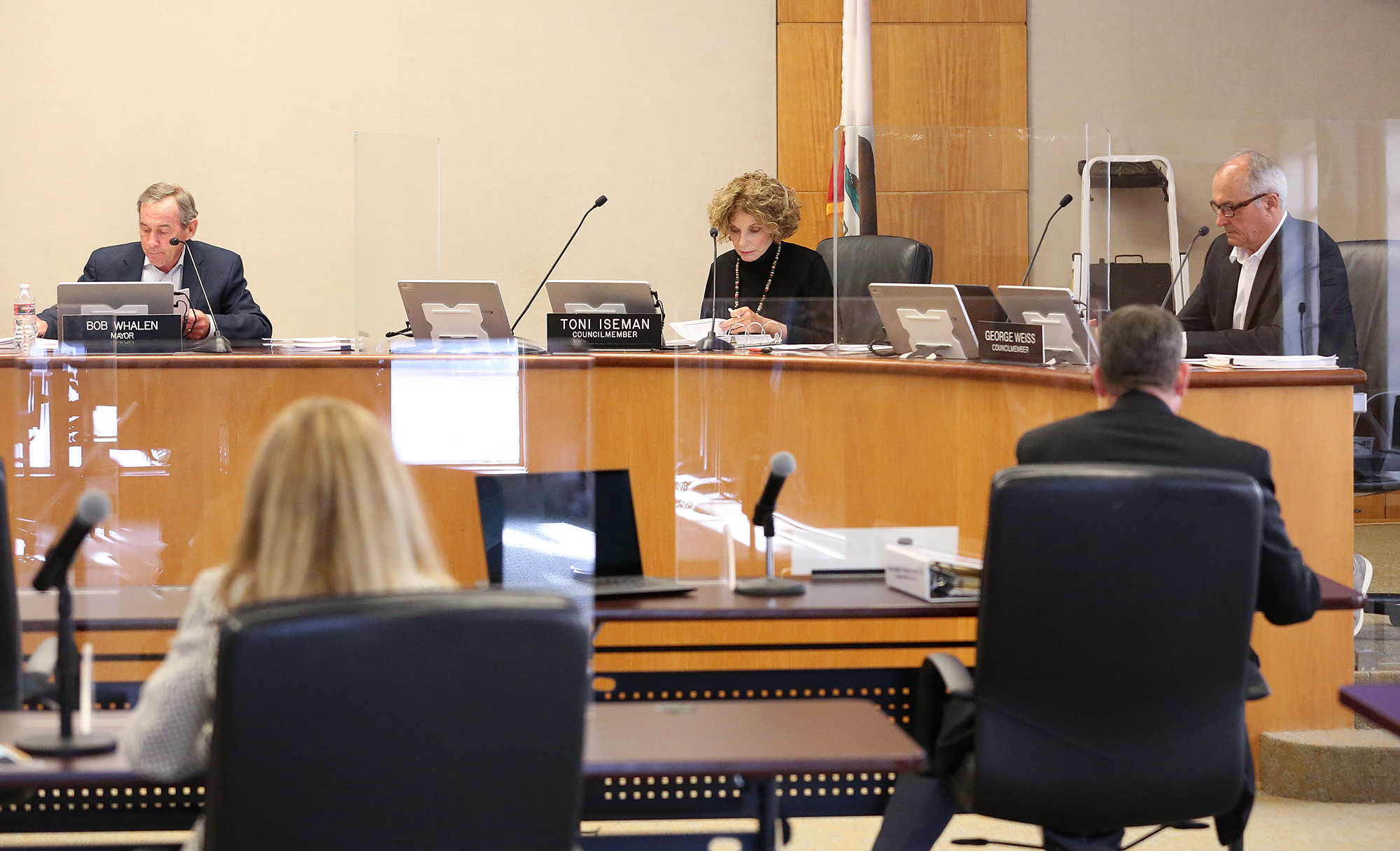 Laguna Beach City Council to consider employment contract for Shohreh Dupuis as city manager - Vimarsana News