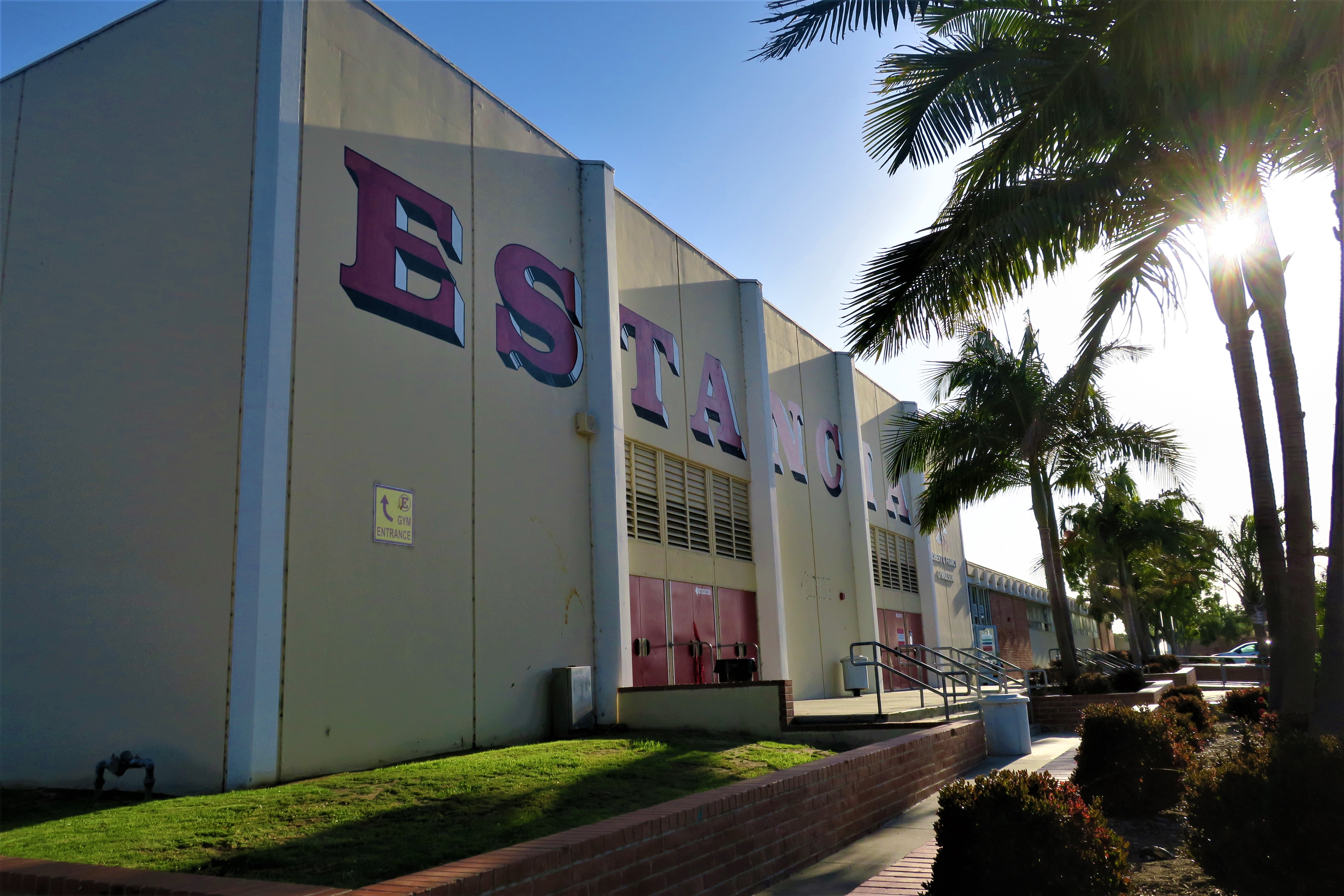 NMUSD relocates Estancia High theater project, sparing a lawn and ending a lawsuit - Vimarsana News