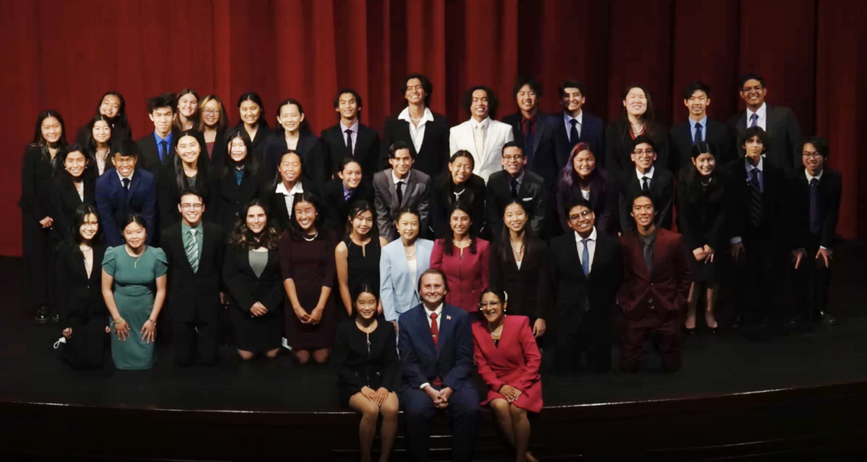 Debate team dominates with immigrant kids and English learners - Vimarsana News