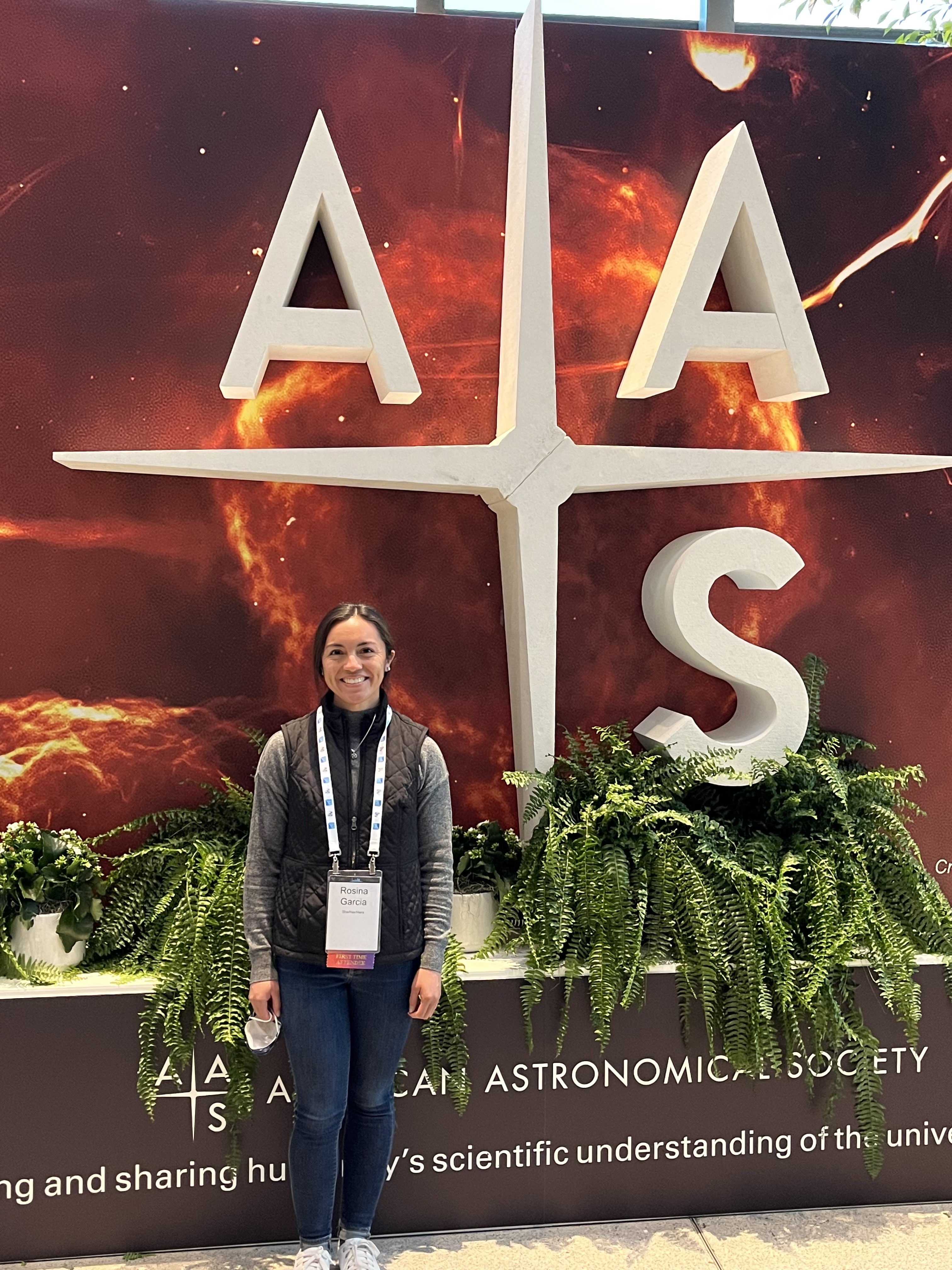 La Jolla High science teacher chosen for NASA education program to help her and students reach for the stars - Vimarsana News