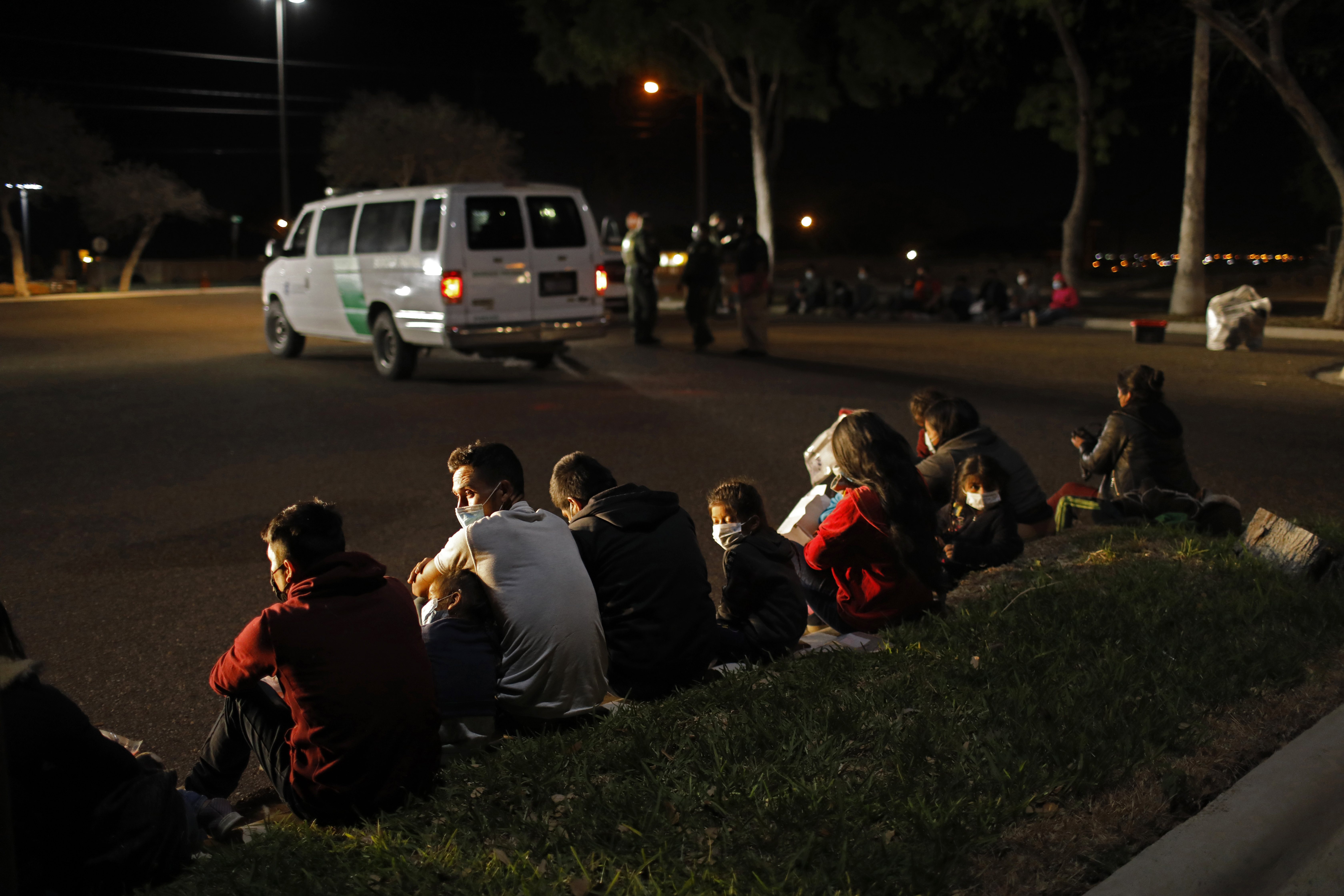 Biden administration could revoke controversial border policy blocking asylum in weeks - Vimarsana News