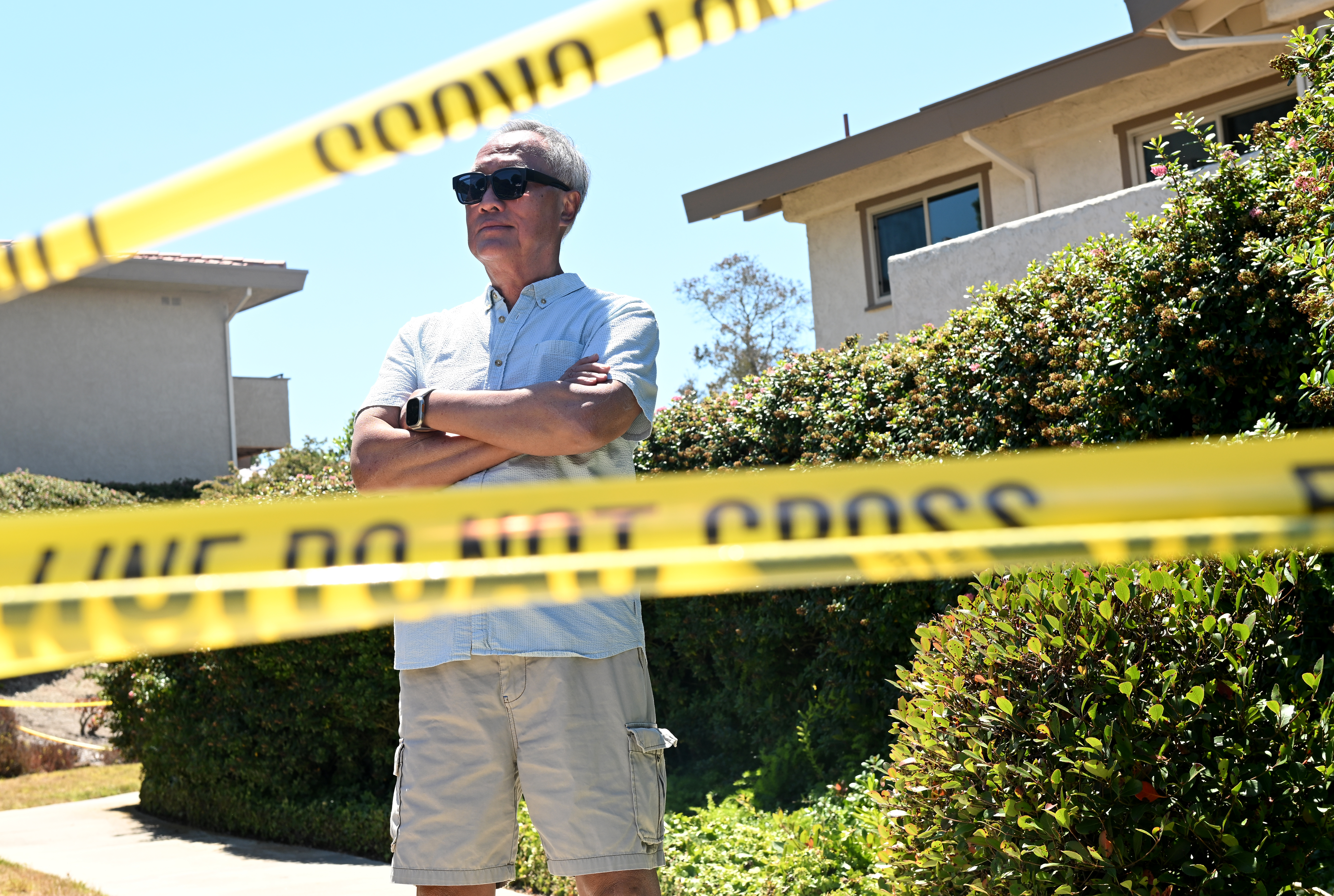 L.A. County homeowners hit by landslide watch their world sink - Vimarsana News