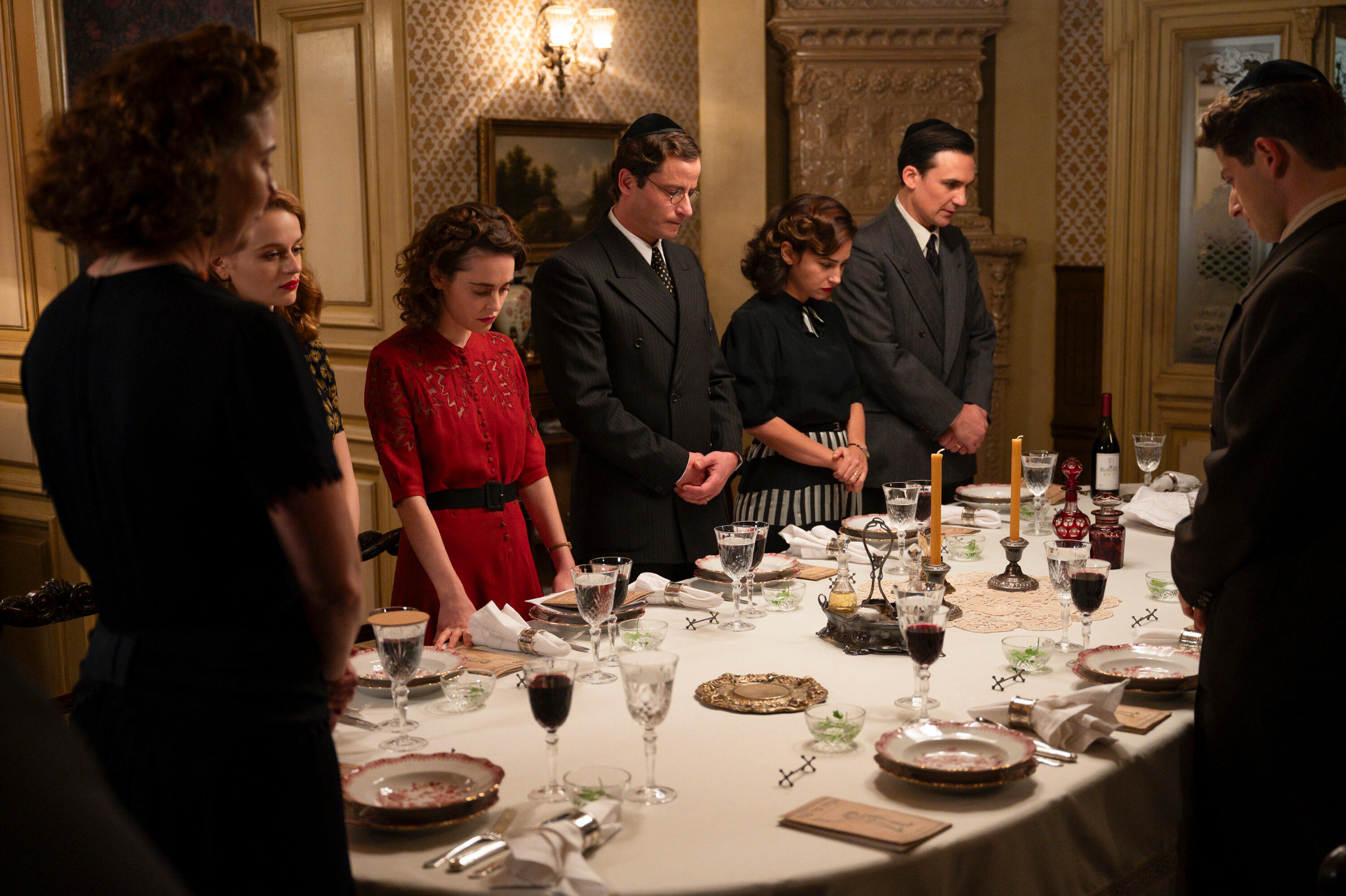 'We Were the Lucky Ones' review: Family drama amid the Holocaust - Vimarsana News