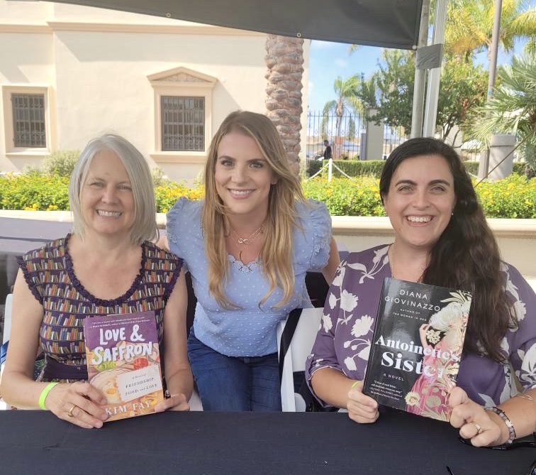 Reporter's Notebook: Authors and admirers mingle at Festival of Books - Vimarsana News