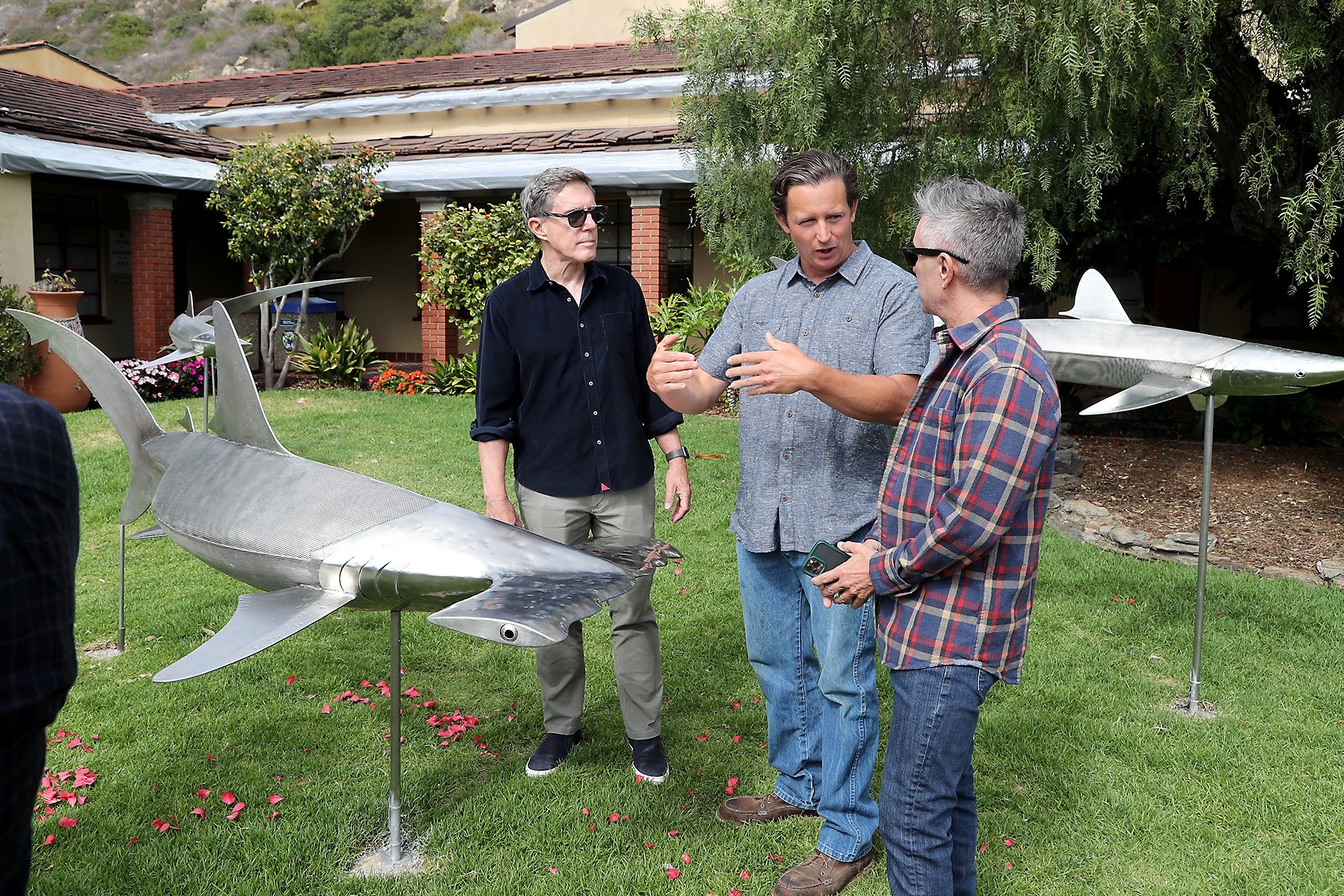 Laguna Beach debuts two new public art pieces - Vimarsana News