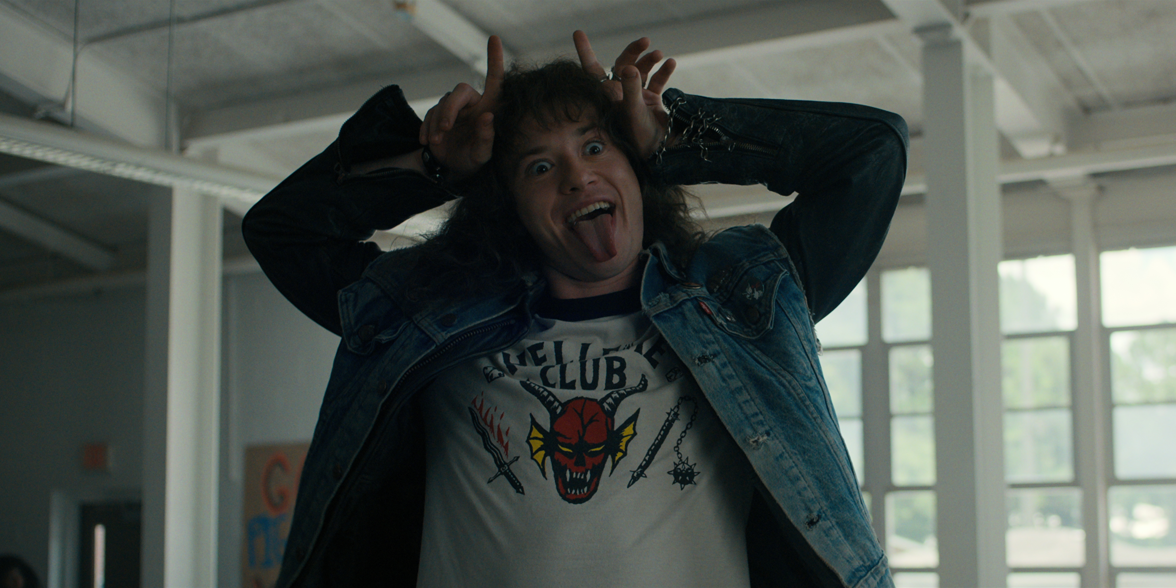 A 'Stranger Things' fan moved actor Joseph Quinn to tears - Vimarsana News