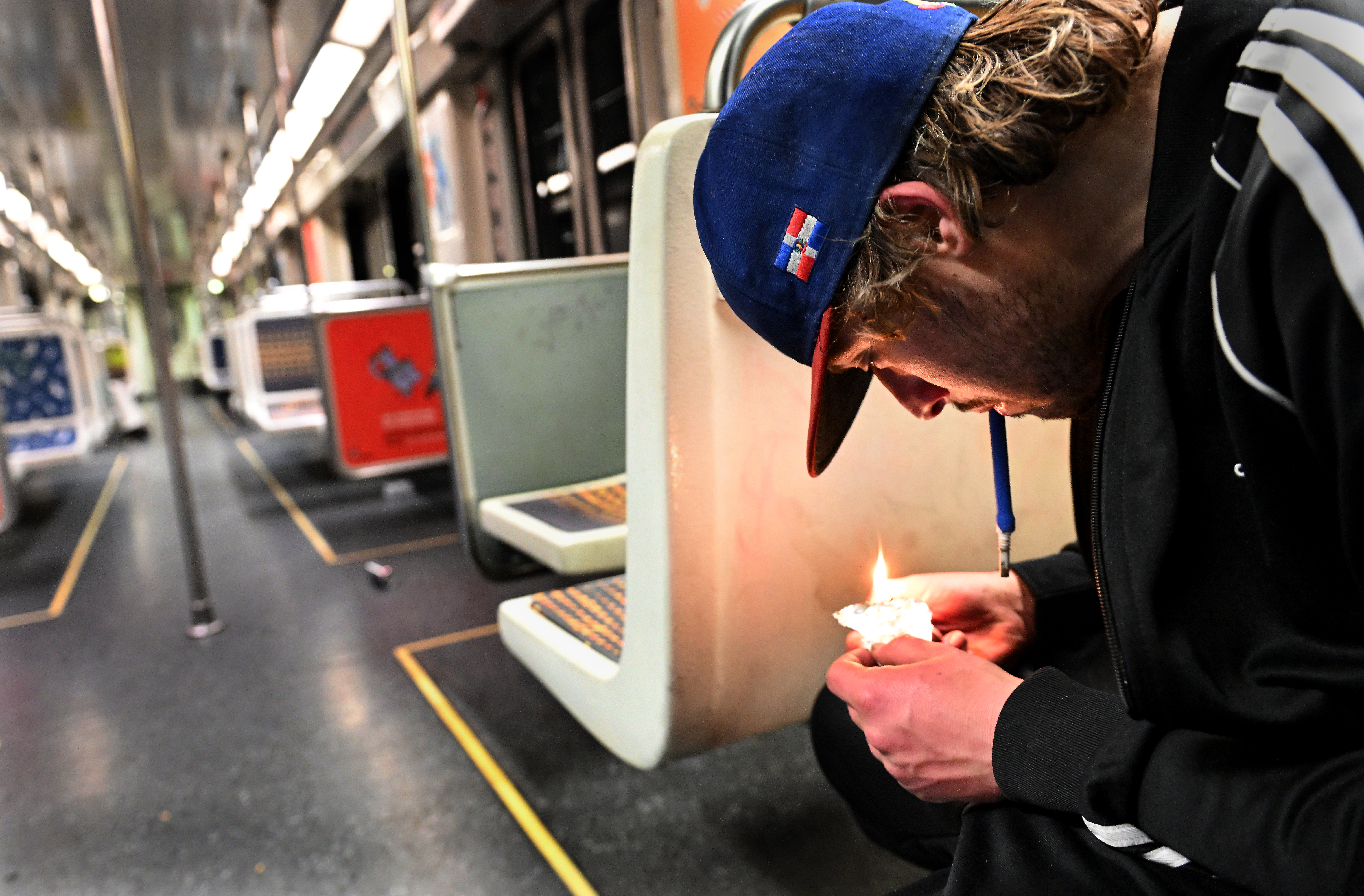 L.A. riders bail on Metro trains amid deadly overdoses, crime - Vimarsana News