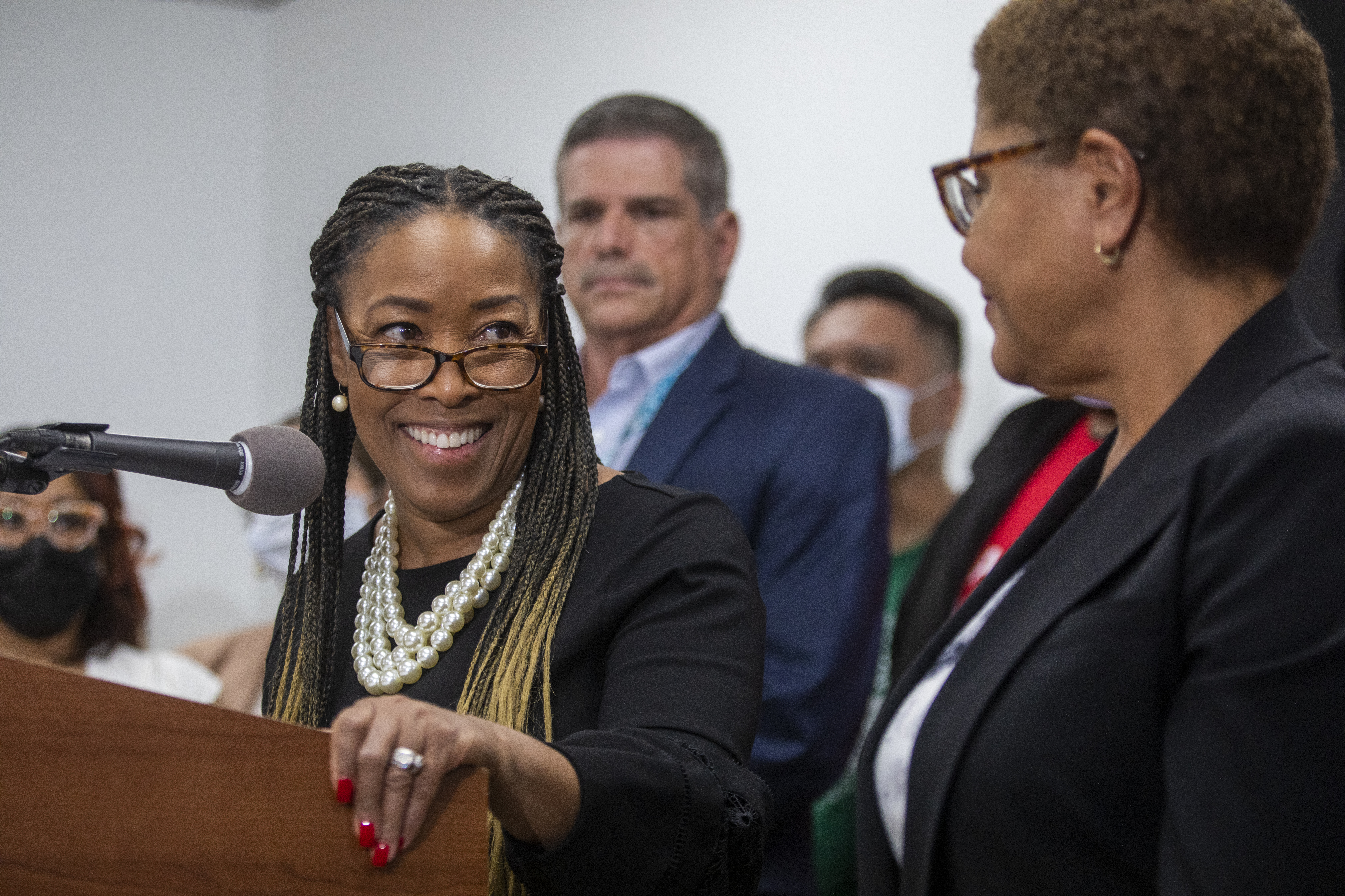Va Lecia Adams Kellum named to run L.A. homelessness agency - Vimarsana News