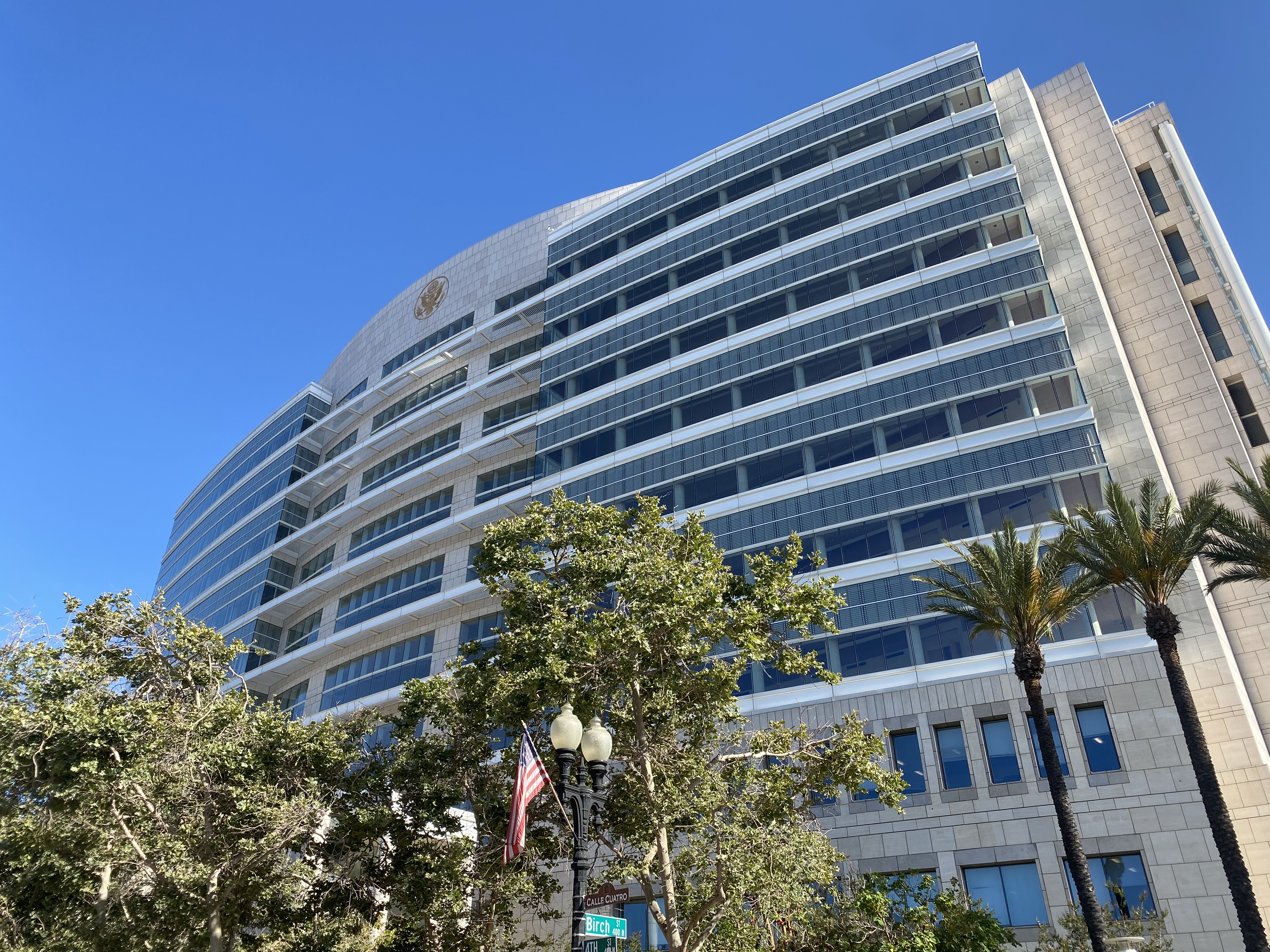 Irvine doctor agrees to plead guilty to illegally prescribing drugs - Vimarsana News