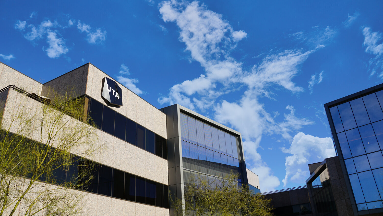 $950,000 expense account fuels UTA battle with ex-partner - Vimarsana News