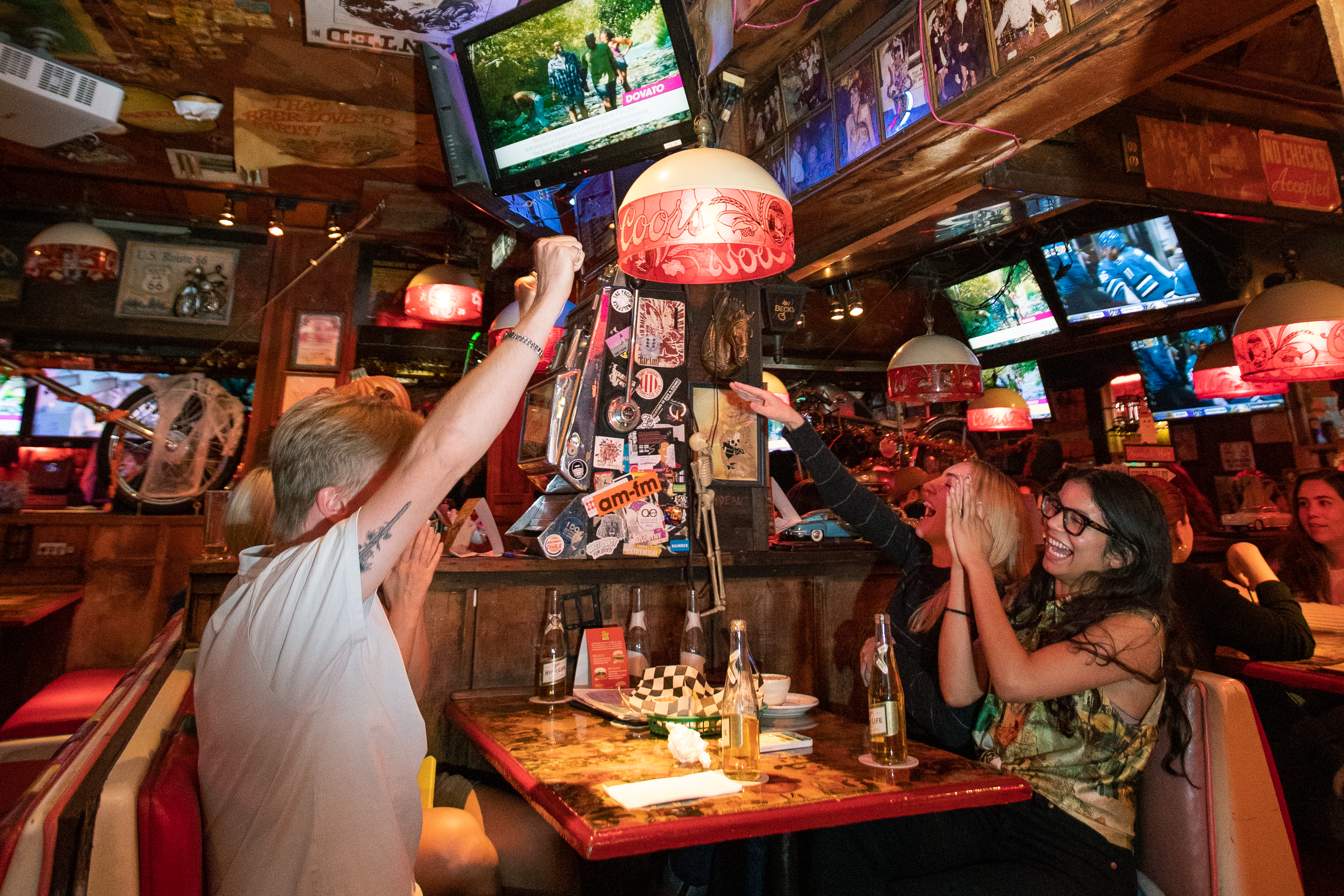 Best Los Angeles bars for trivia nights - Los Angeles Times - Vimarsana News