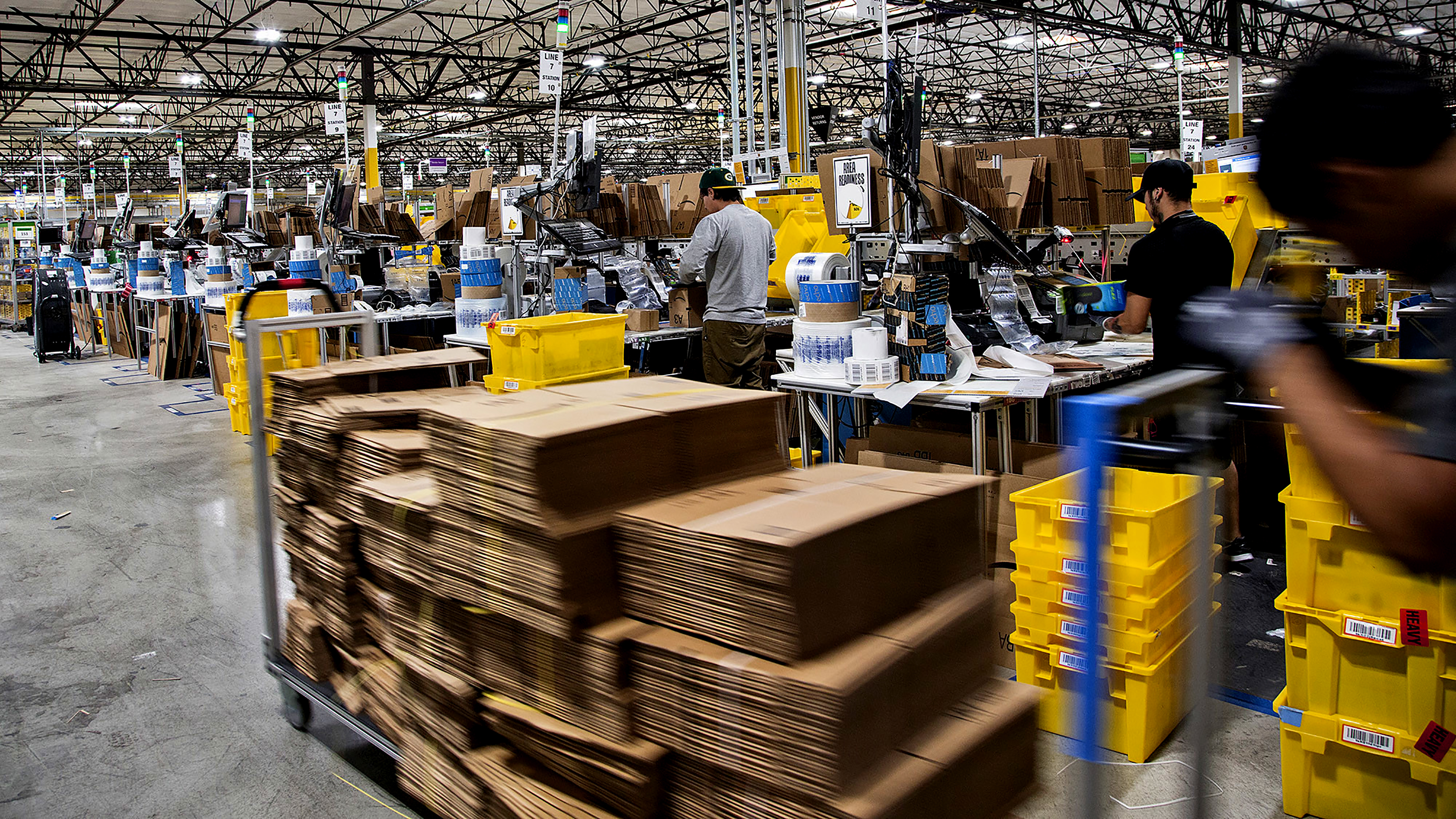 What it's like working at Amazon during a heat wave - Vimarsana News