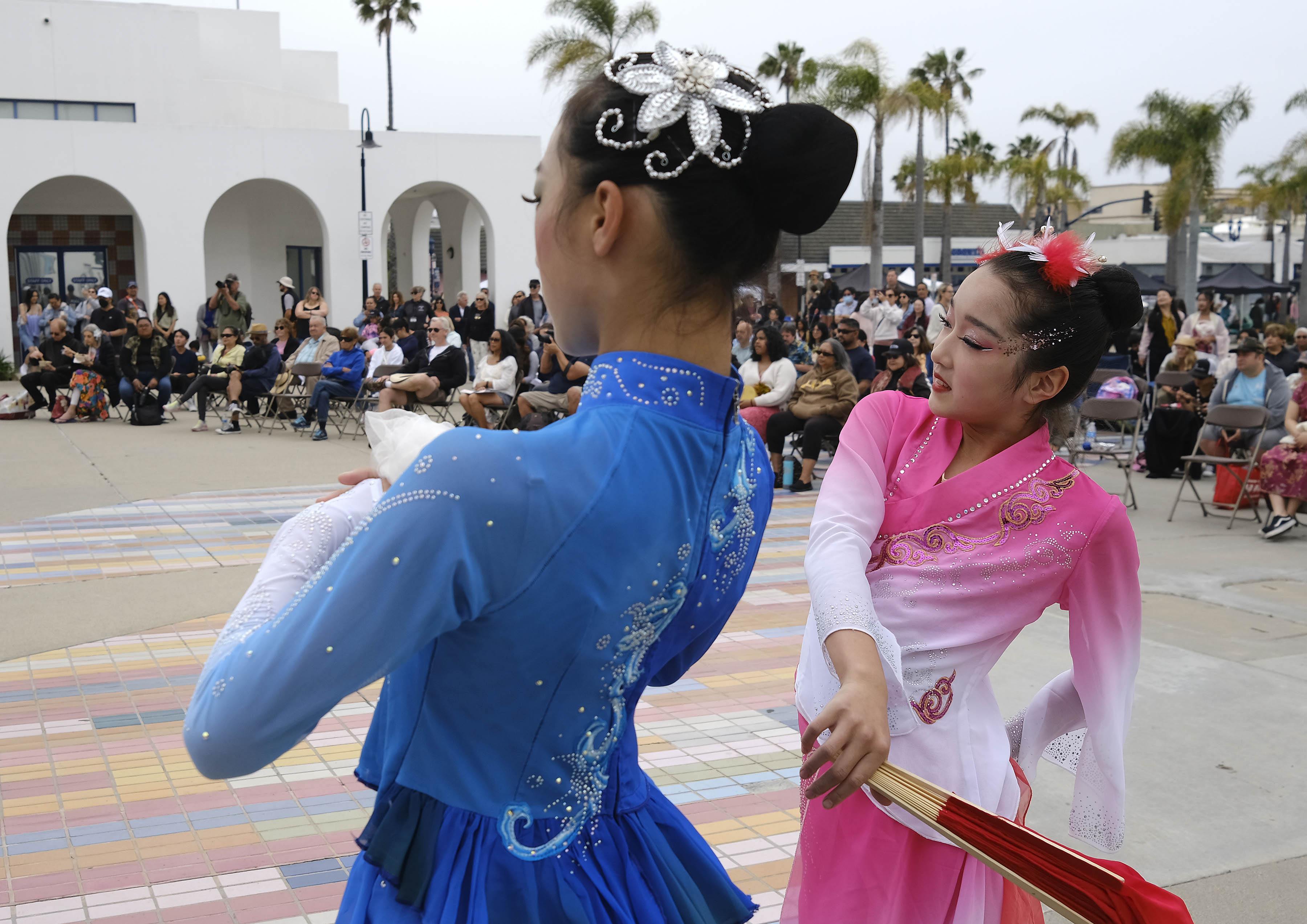 Dance, art & culture celebrated at Oceanside's first API festival - Vimarsana News