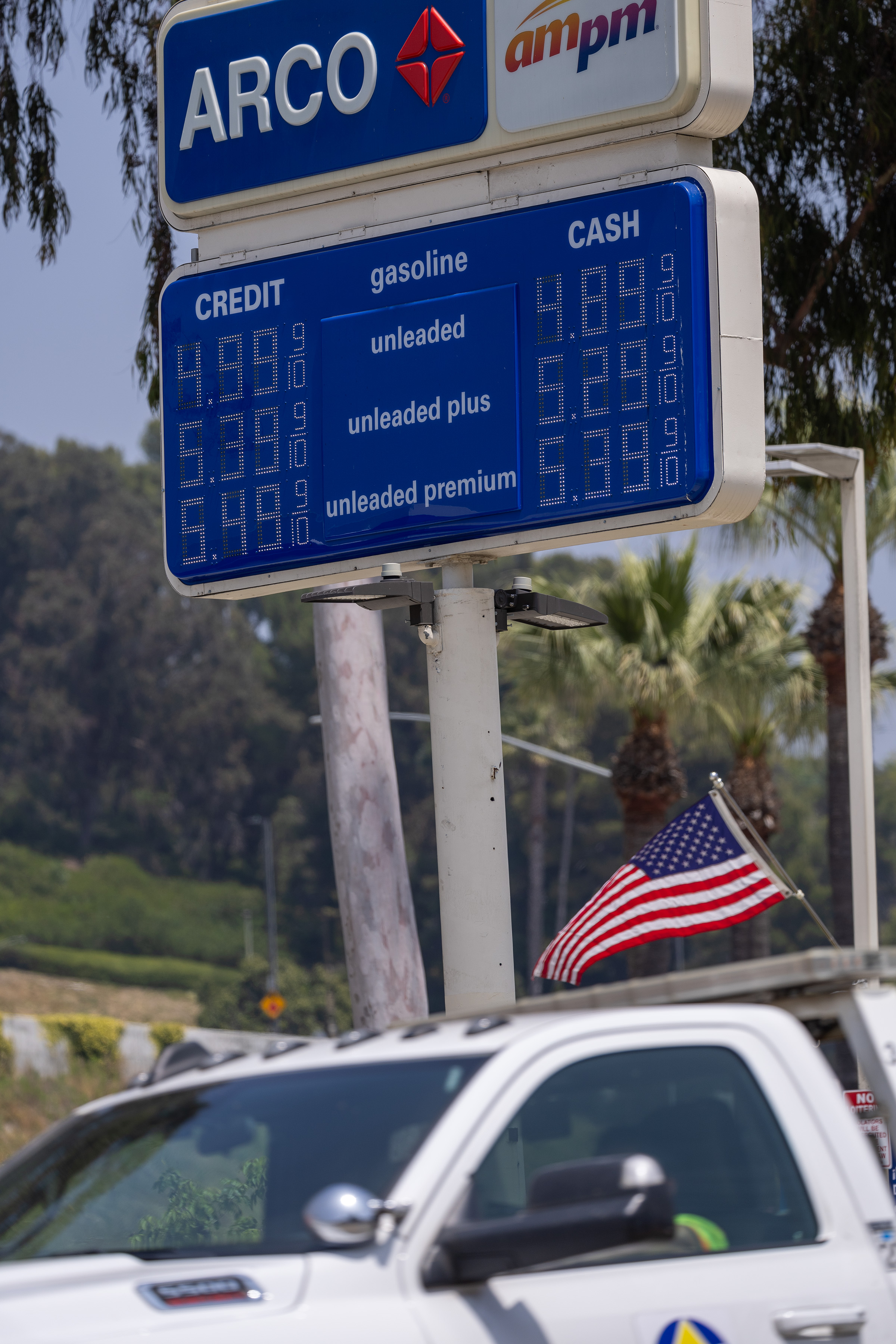 Memorial Day travel plans? Expect 3 million on roads and gas over $5 - Vimarsana News