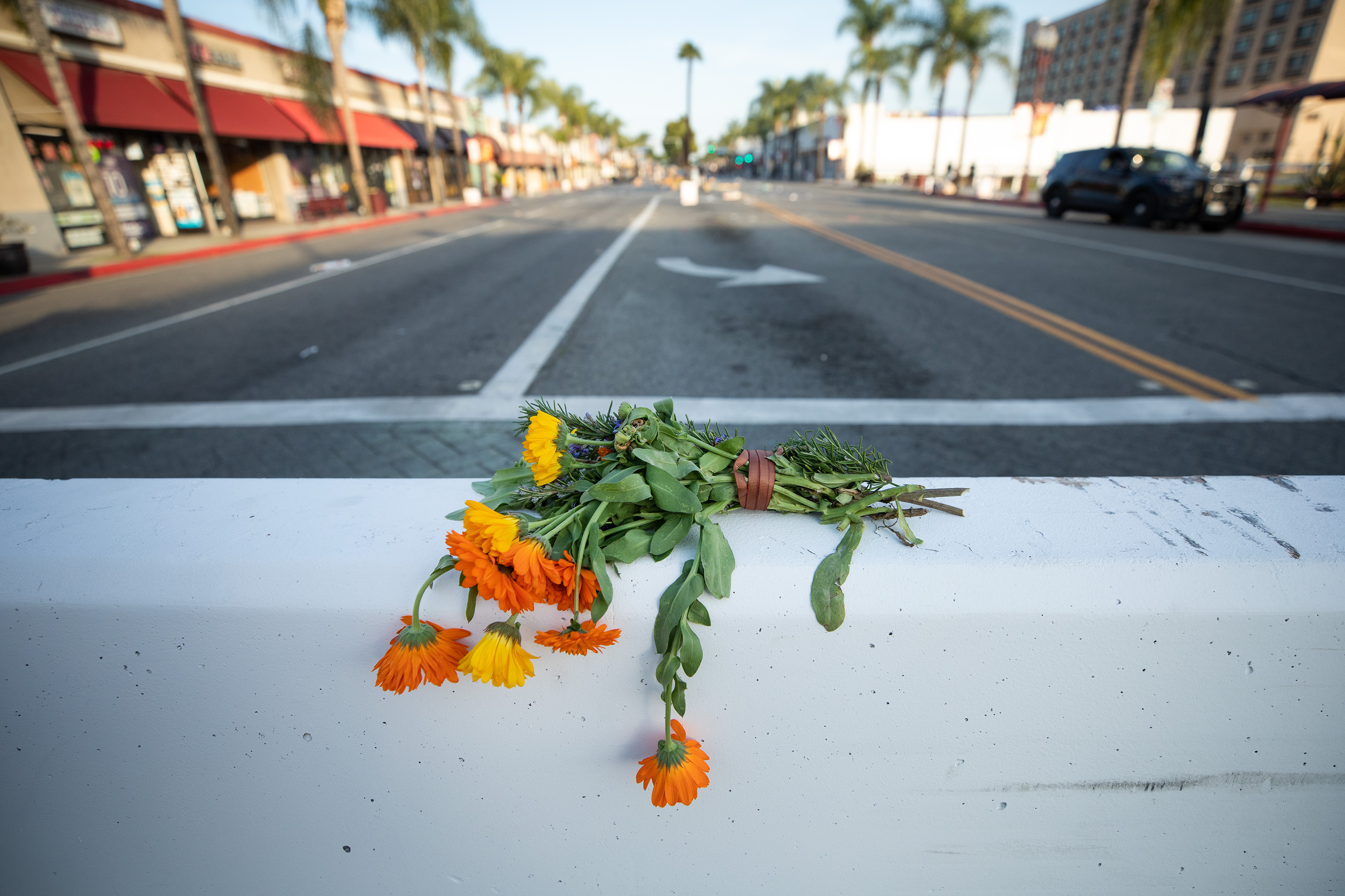 Shock, fear and mourning in Monterey Park after a gunman kills 10, wounds 10 others - Vimarsana News